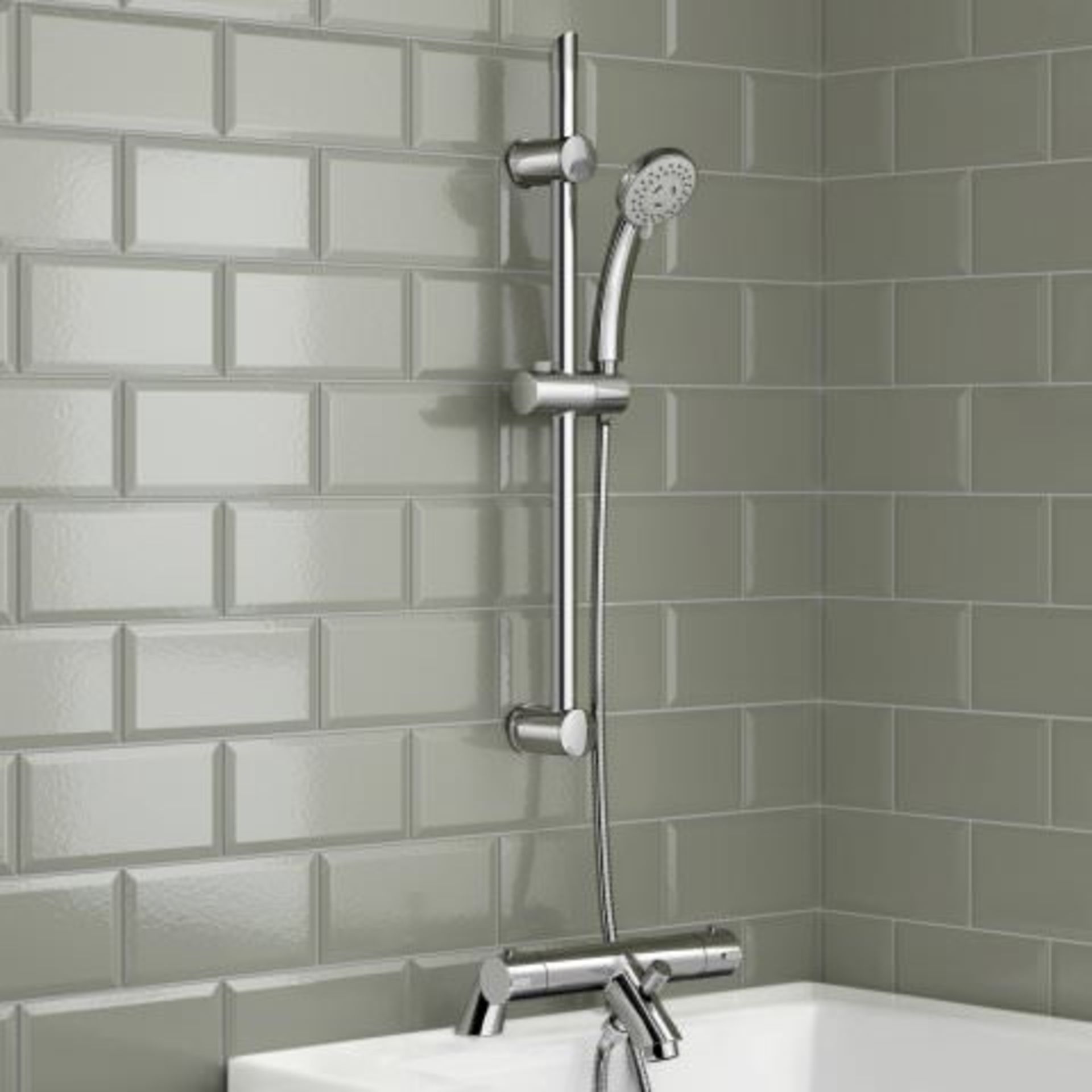 (I51) Round 3 Function Thermostatic Bar Mixer Kit with Designer Bath Filler RRP £249.99 Echoing - Image 6 of 6