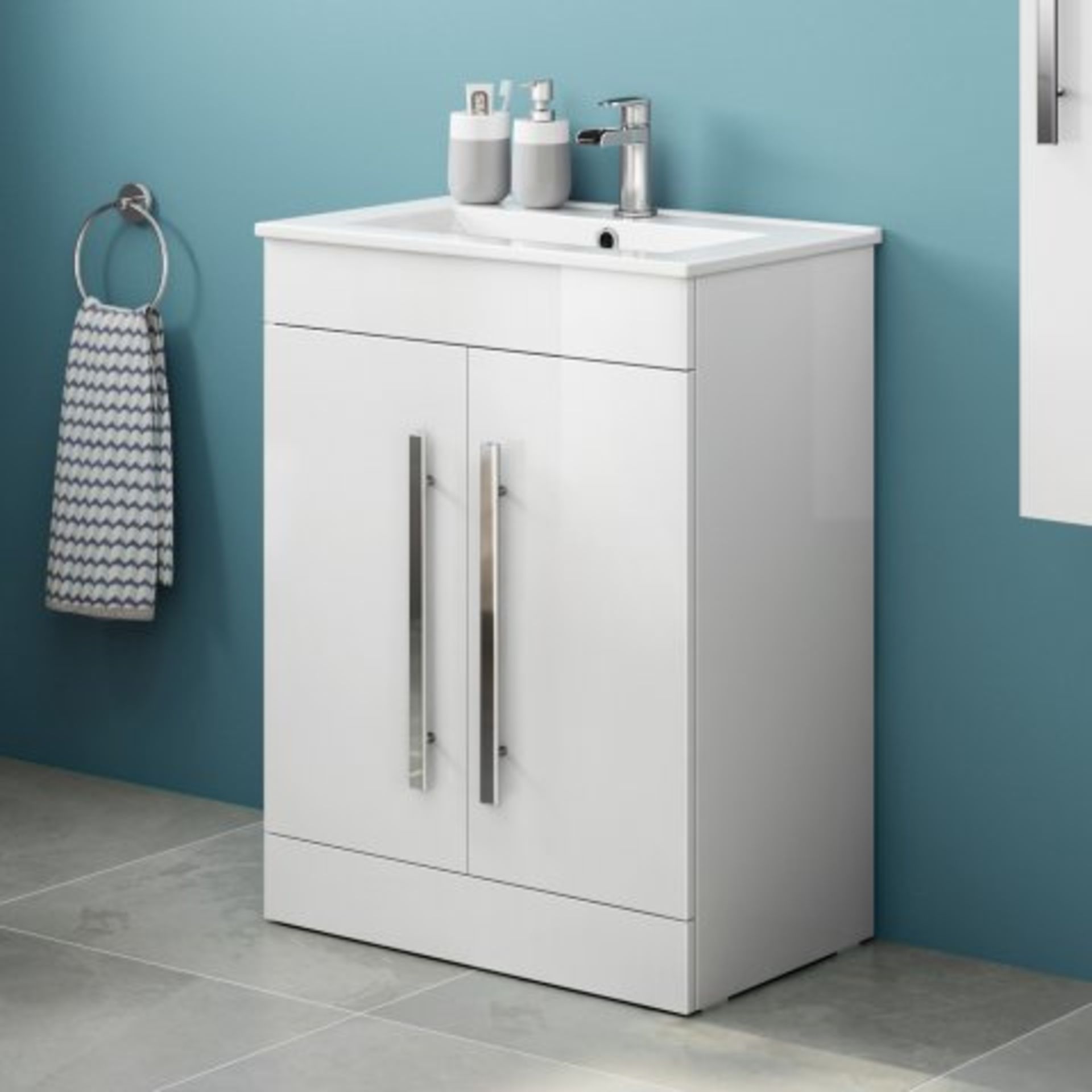 (I206) 600mm Avon High Gloss White Basin Cabinet - Floor Standing. RRP £499.99. COMES COMPLETE