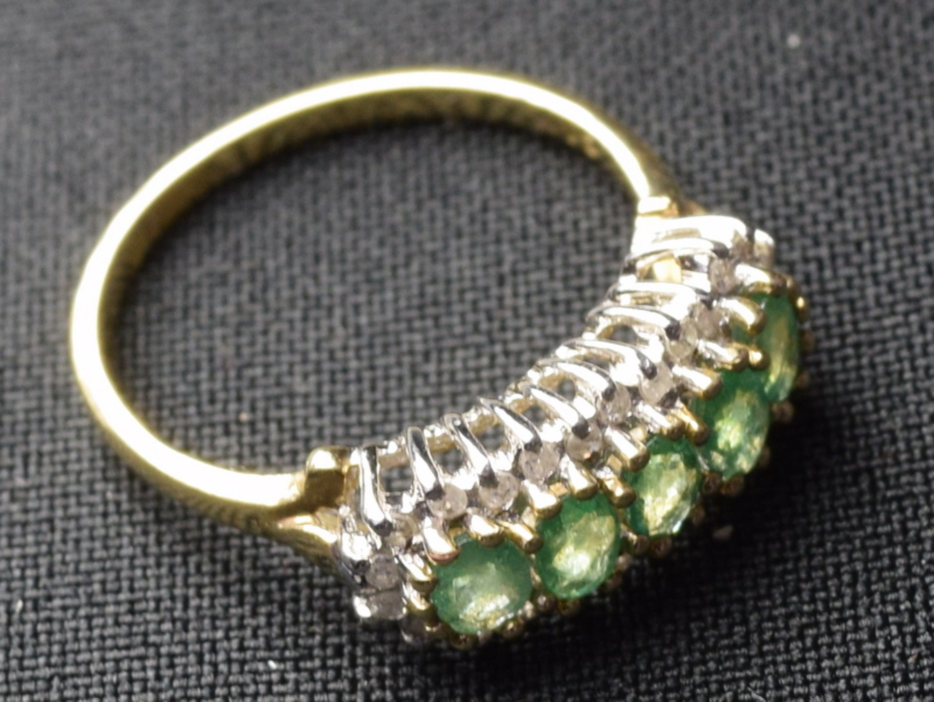 Emerald And Diamond Ring - Image 2 of 4