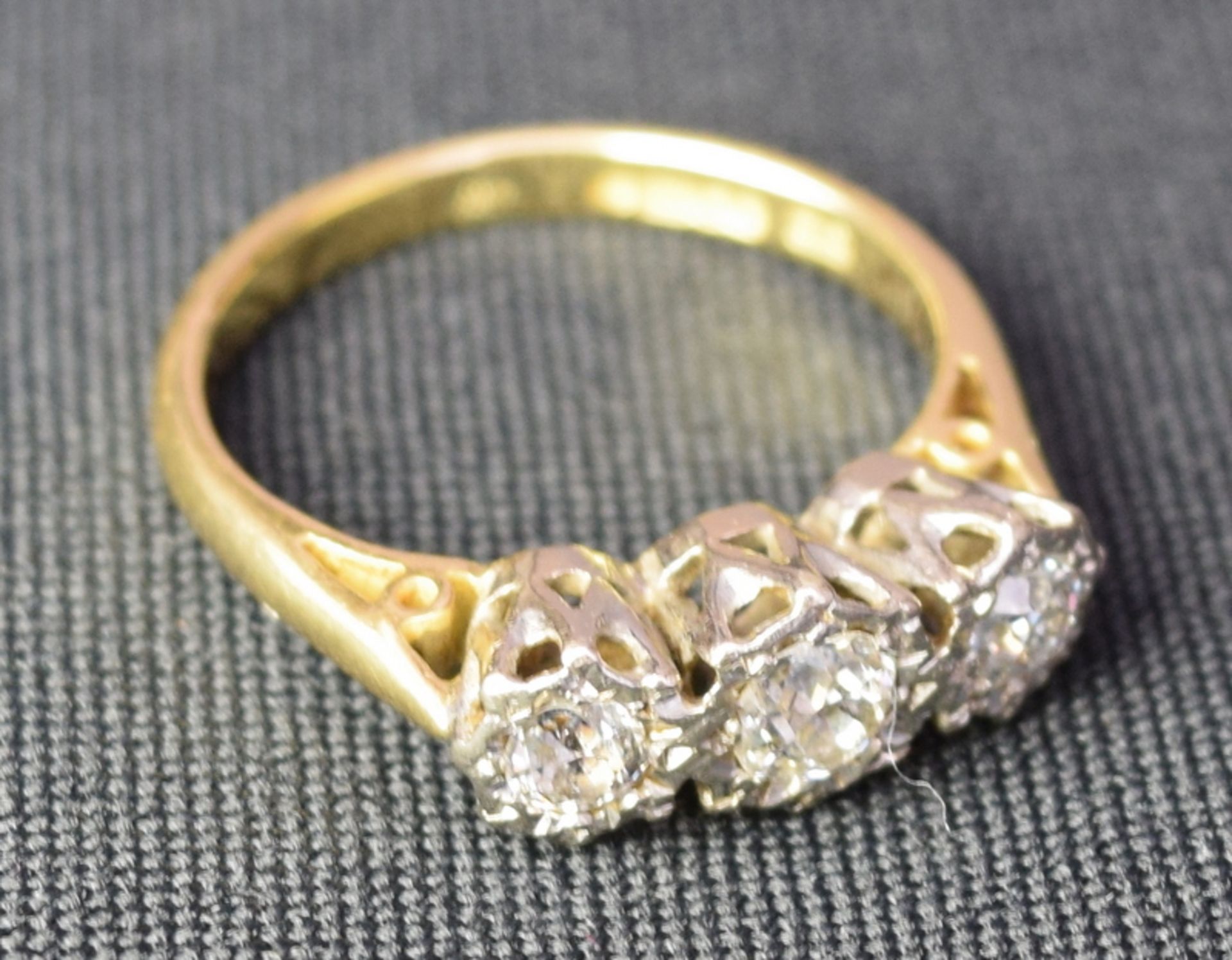 3 Diamond Trilogy Ring on 18ct gold band - Image 4 of 4