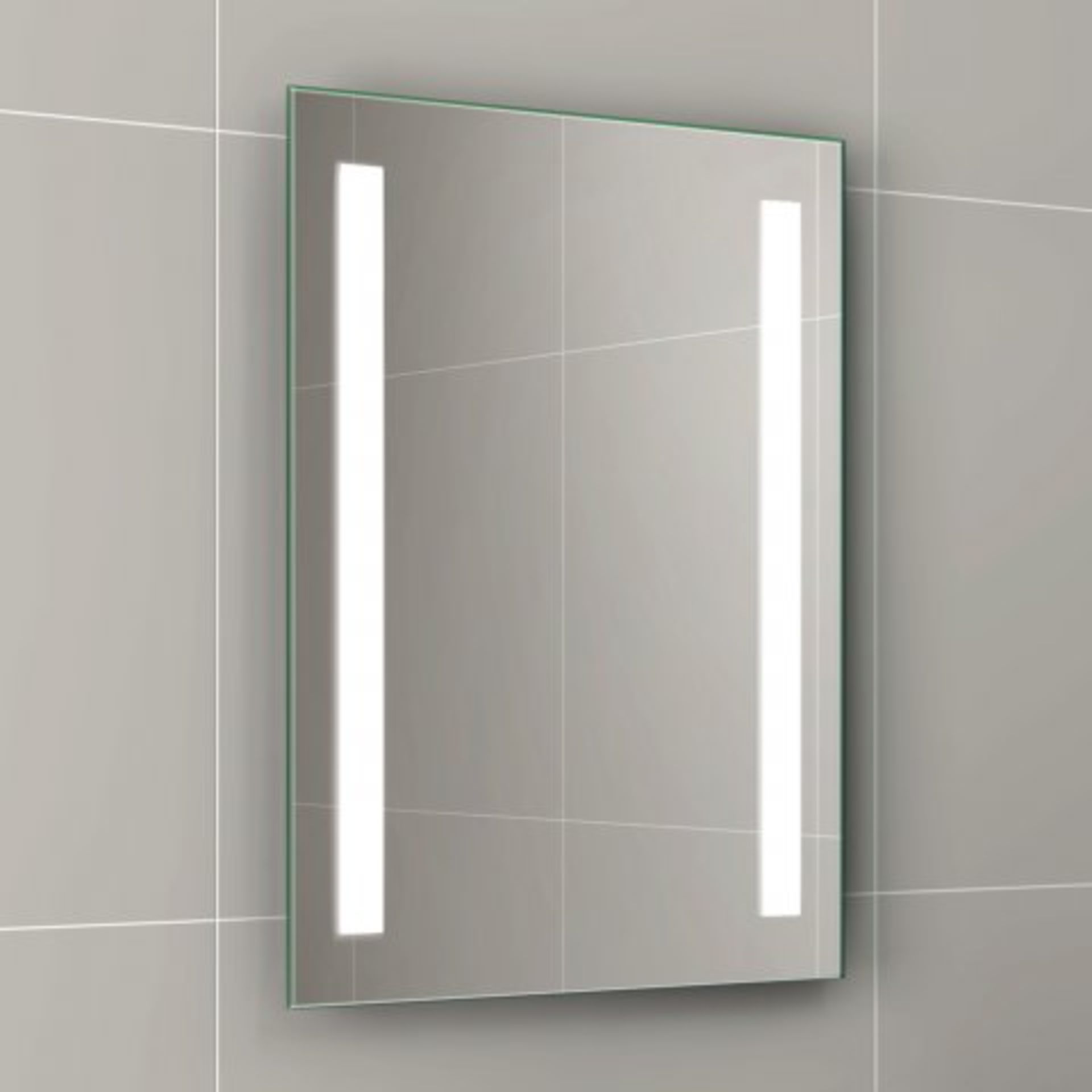 (T128) 500x700mm Omega LED Mirror - Battery Operated Our ultra-flattering LED Battery Operated - Image 2 of 4