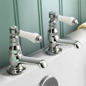 (J152) Regal Twin Hot & Cold Traditional Chrome Lever Bath Tub Taps. Chrome Plated Solid Brass 1/4