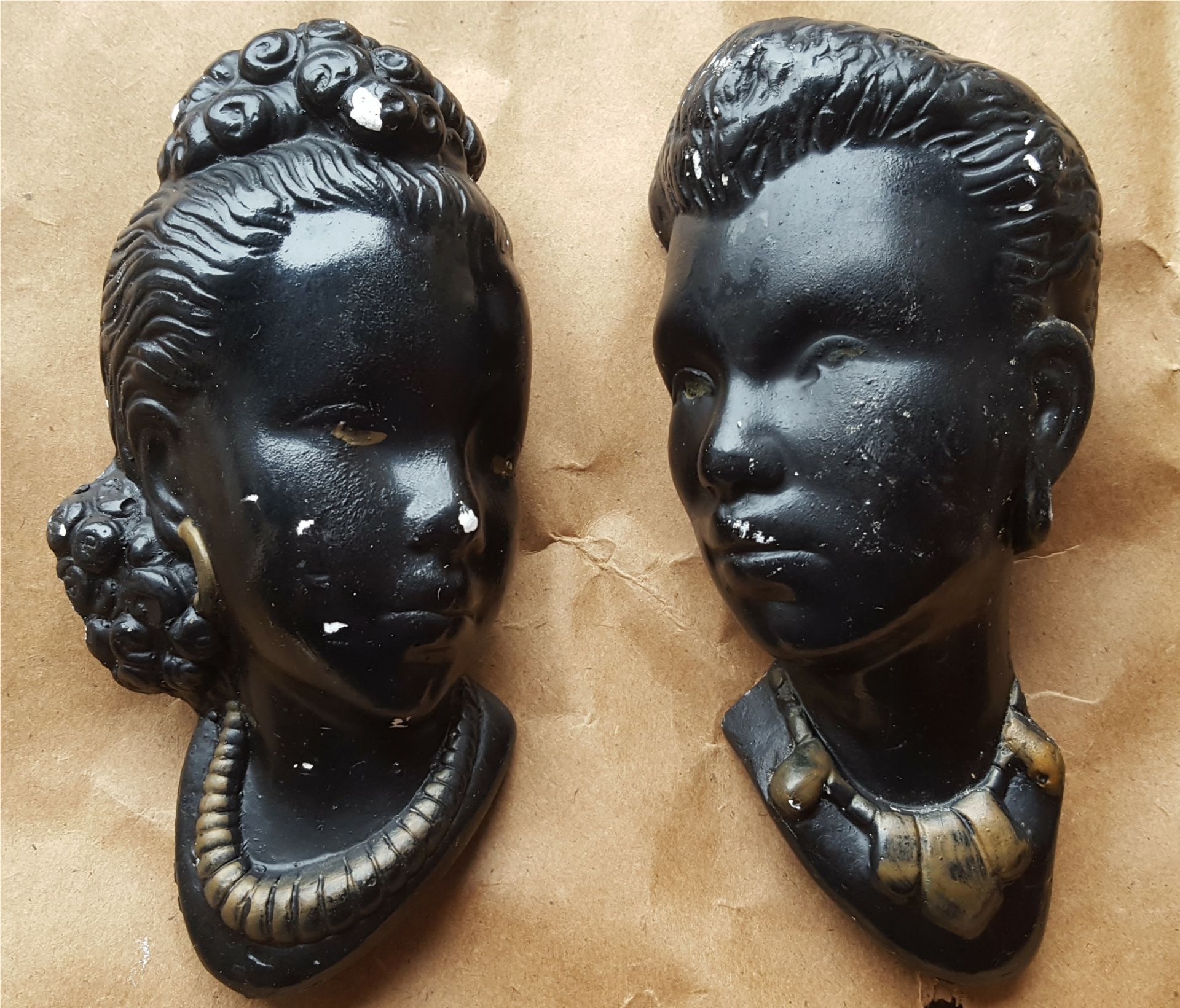 Vintage Retro Kitsch Wall Plaques Asian Busts