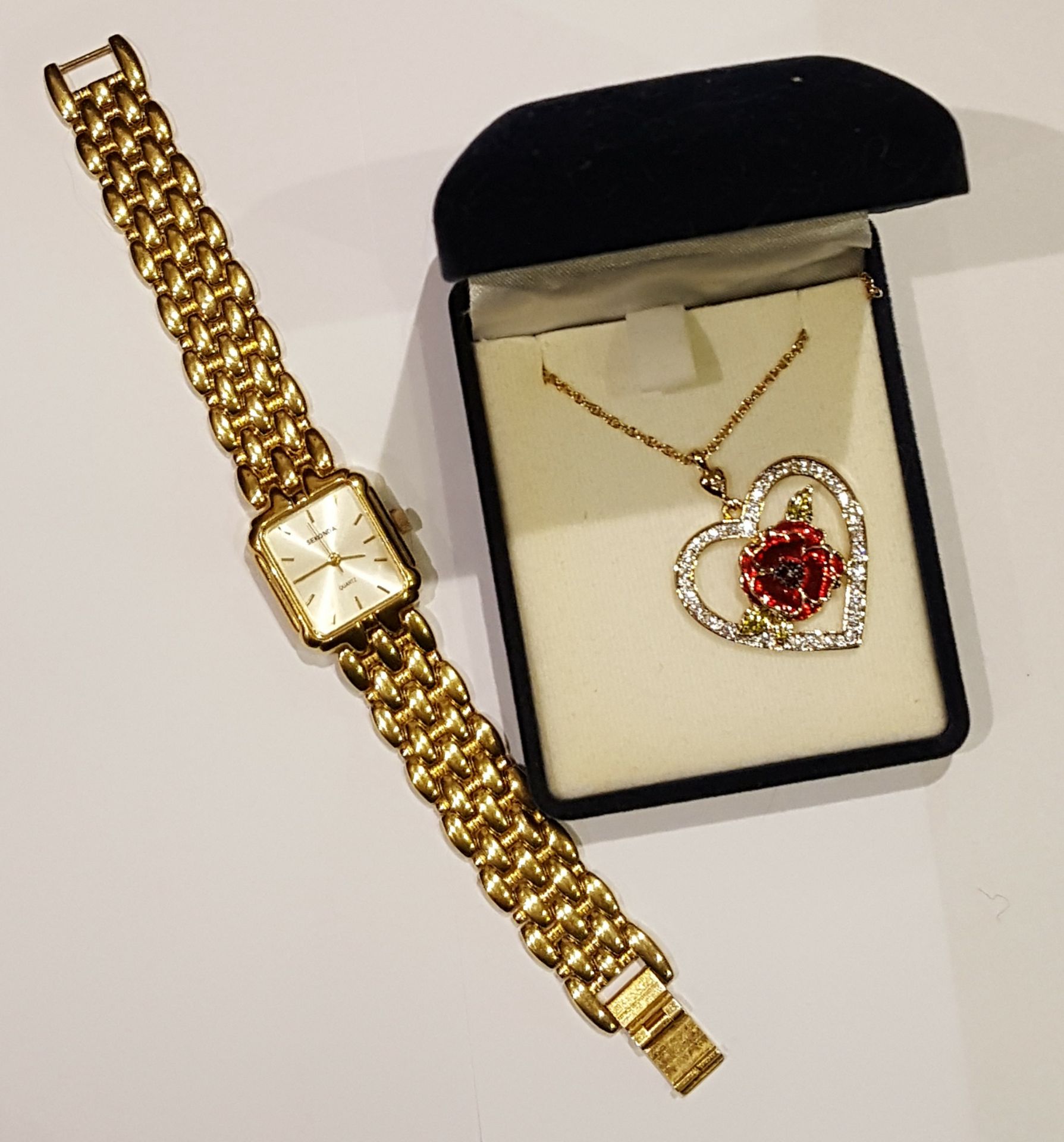 Vintage Sekonda Wrist Watch & Poppy Pendant