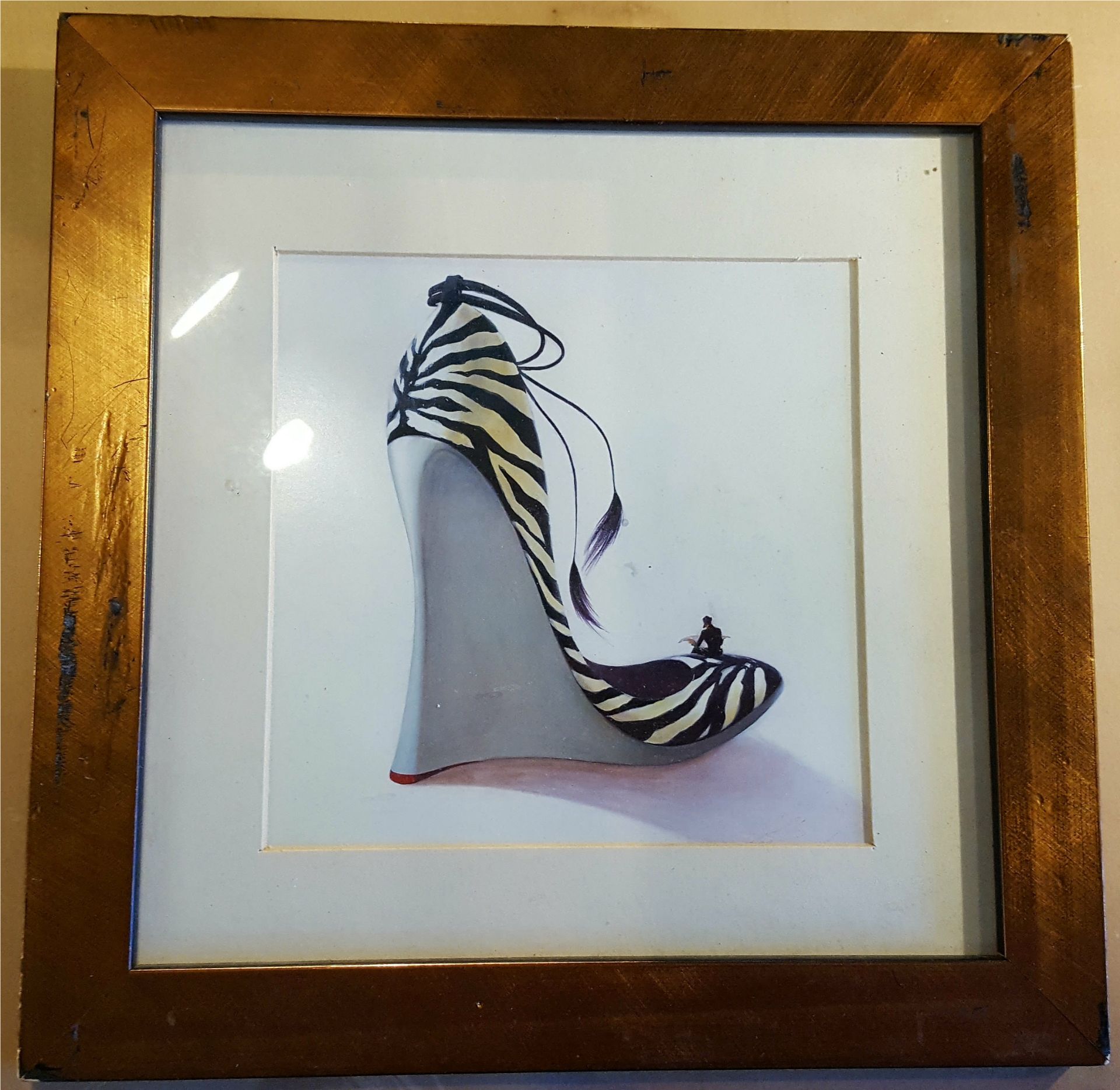 Retro 2 x Framed Shoe Prints NO RESERVE - Image 2 of 2