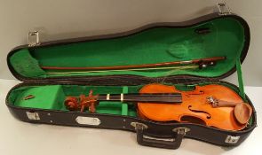 Vintage Retro Stentos Students Violin in Original Case With Bow.