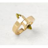 Cartier 18k Yellow Gold Peridot Menotte Ring