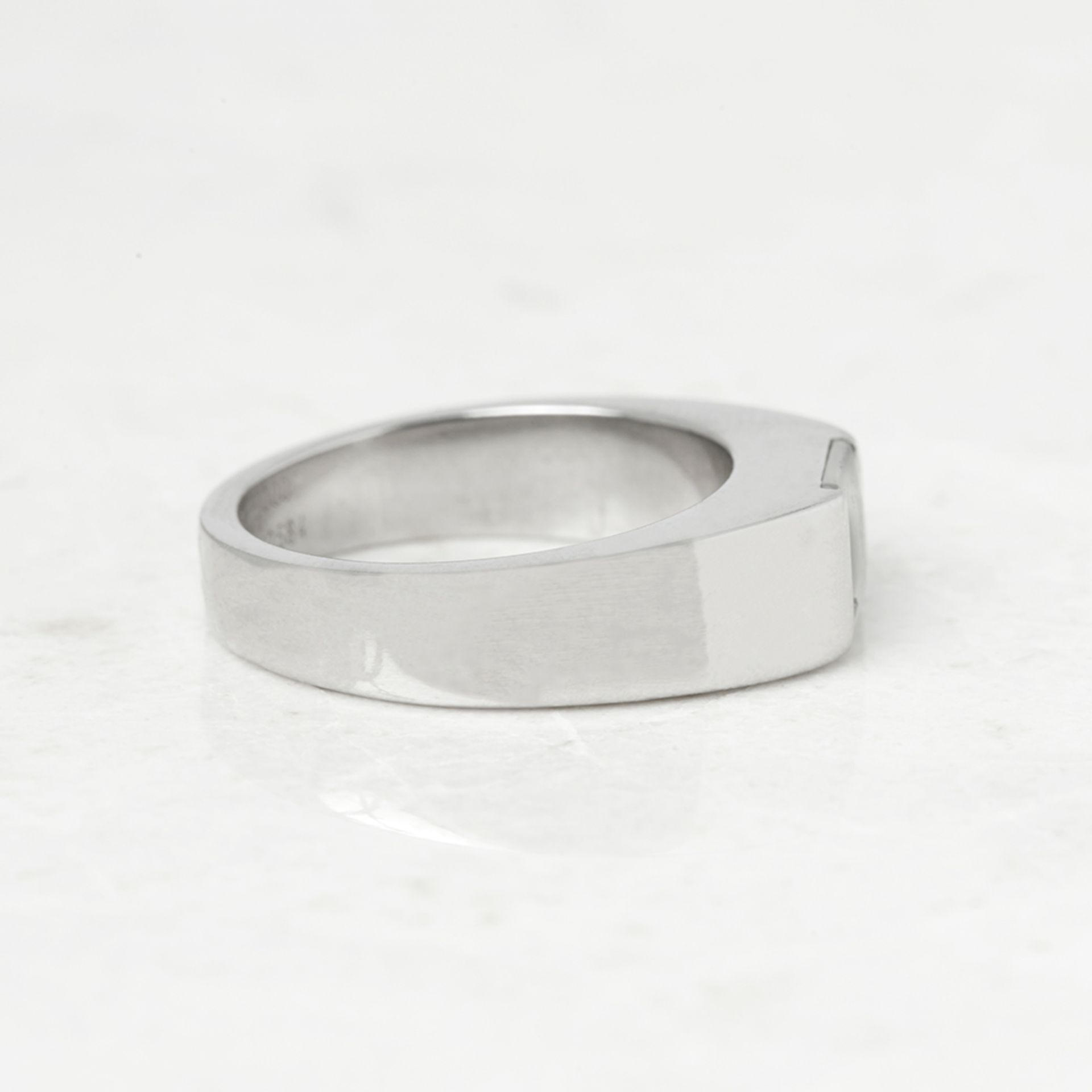 Cartier 18k White Gold Moonstone Tank Ring - Image 2 of 6