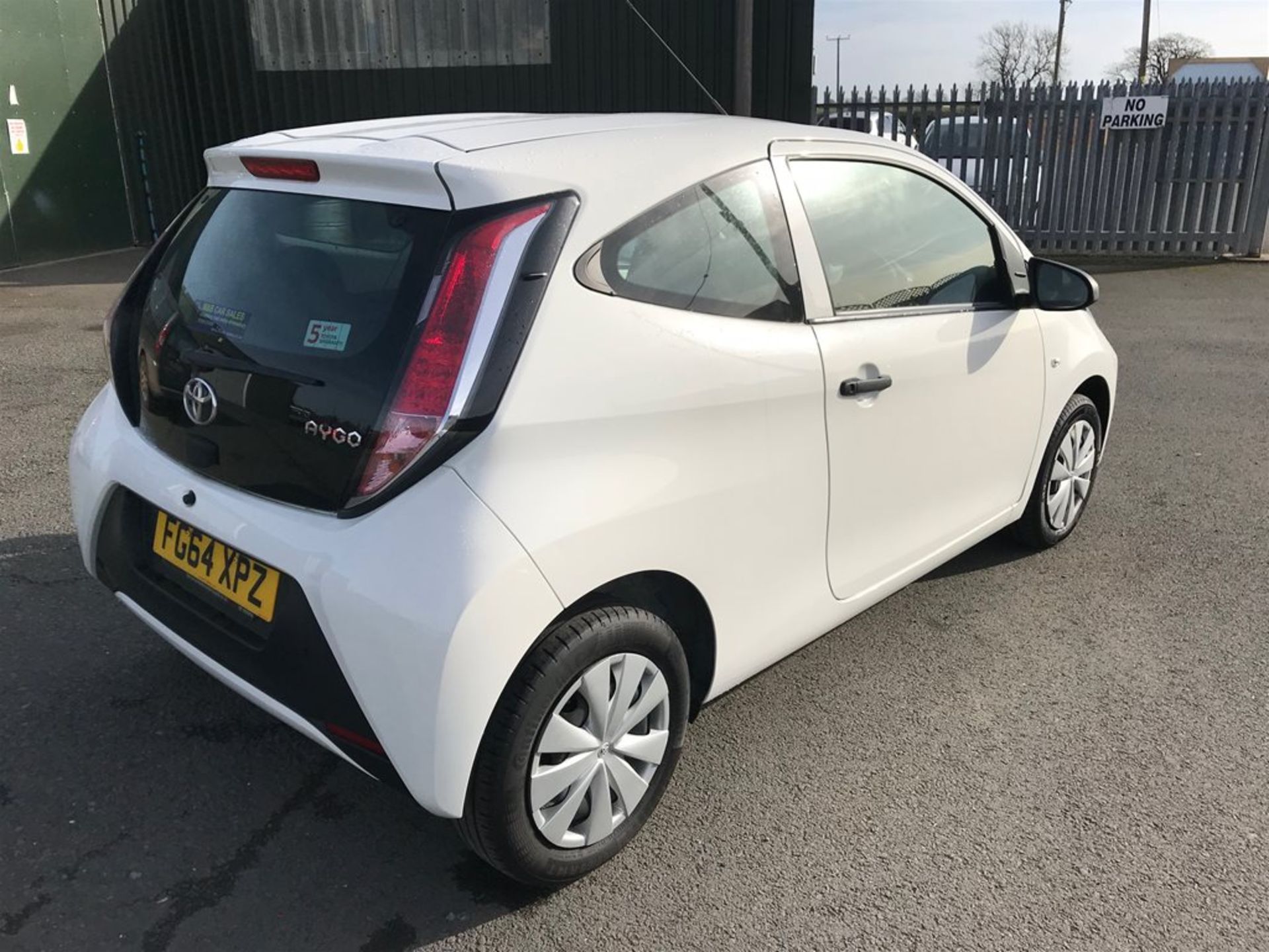 Toyota Aygo 1.0 VVT-I X 3dr Air Con - Image 5 of 8