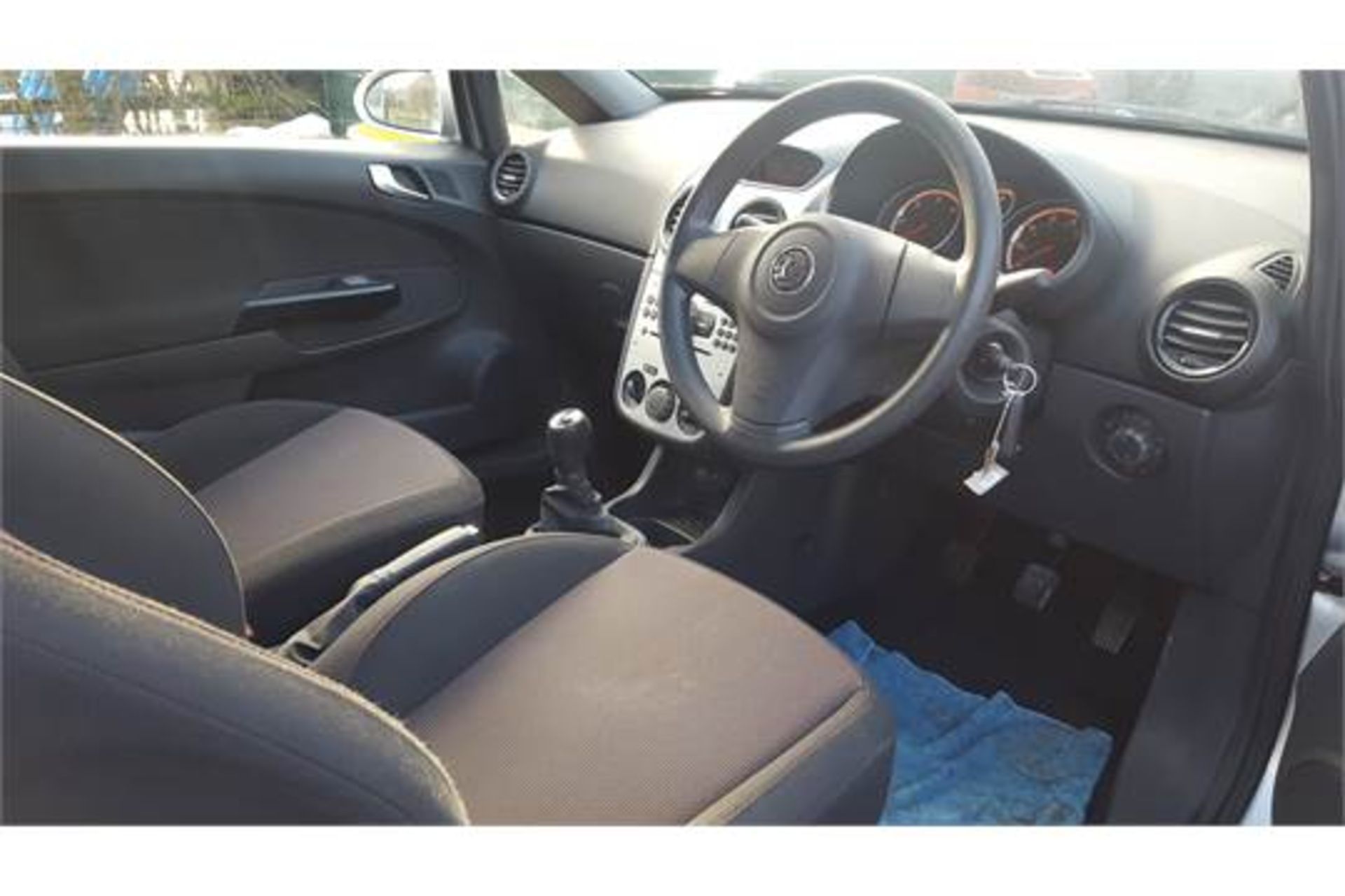 Vauxhall Corsa Sportive CDTI 1248cc - Bild 6 aus 11