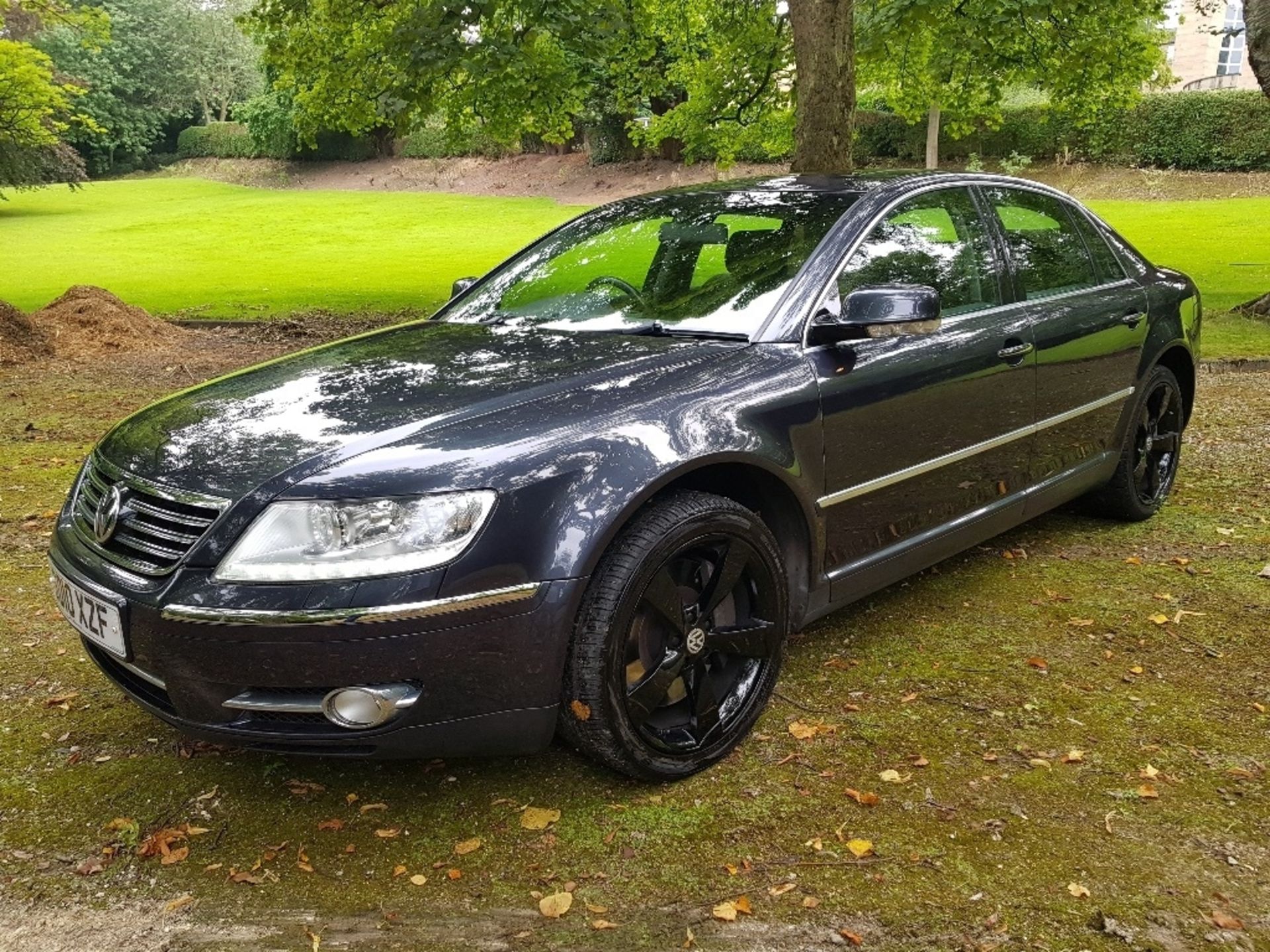 VW Phaeton 3.0 Tdi Quattro - Bild 2 aus 17