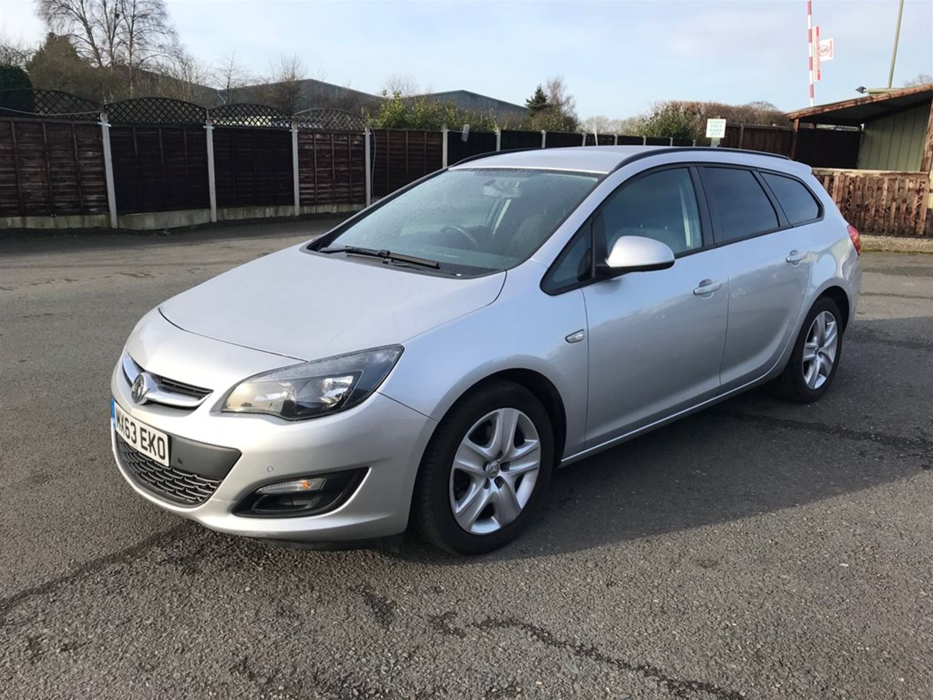 Vauxhall Astra 1.7 CDTi Exclusiv 110ps Estate Air Con - Bild 3 aus 8