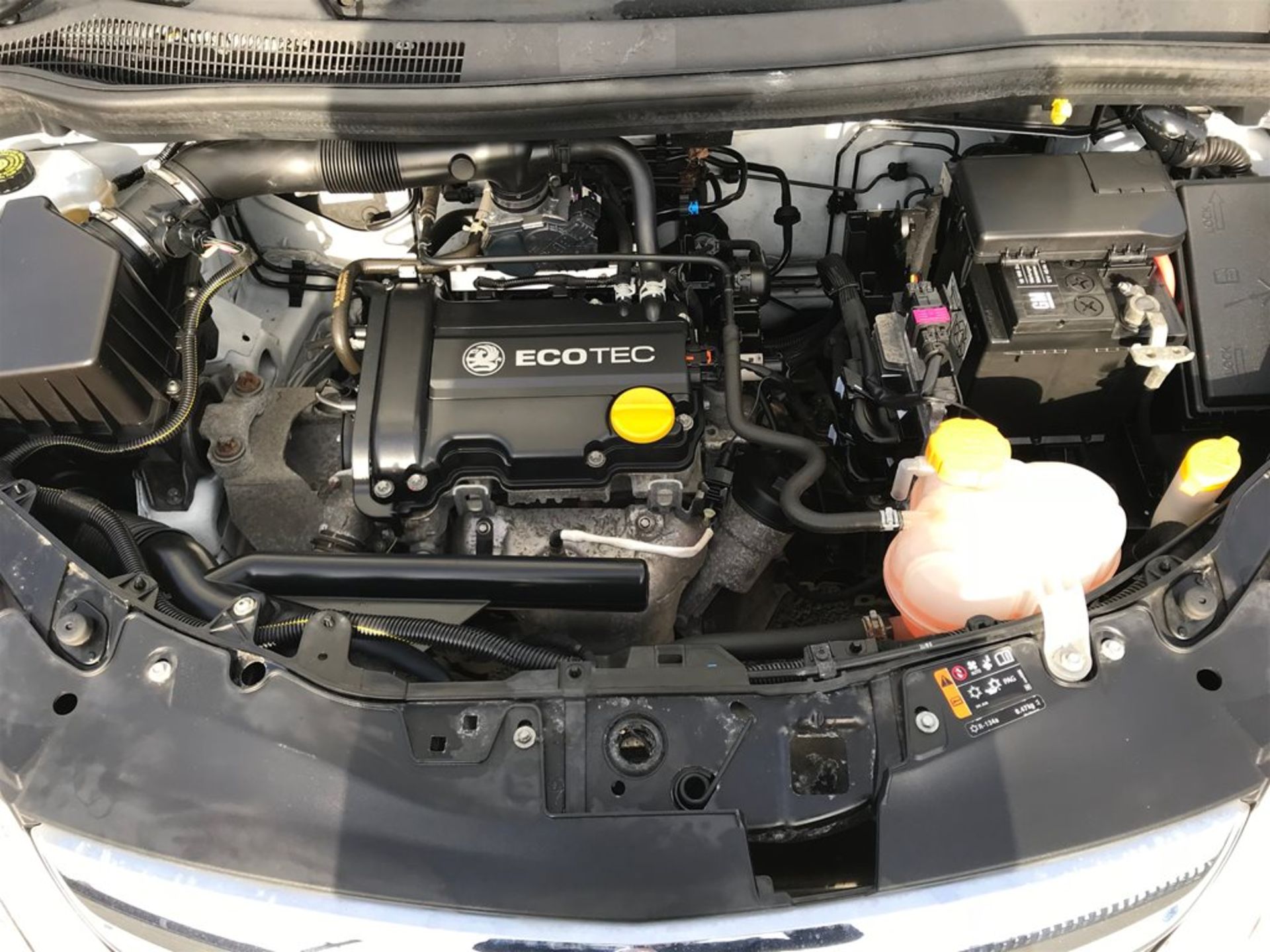 Vauxhall Corsa 1.0i 12v ecoFLEX 3dr - Bild 7 aus 8