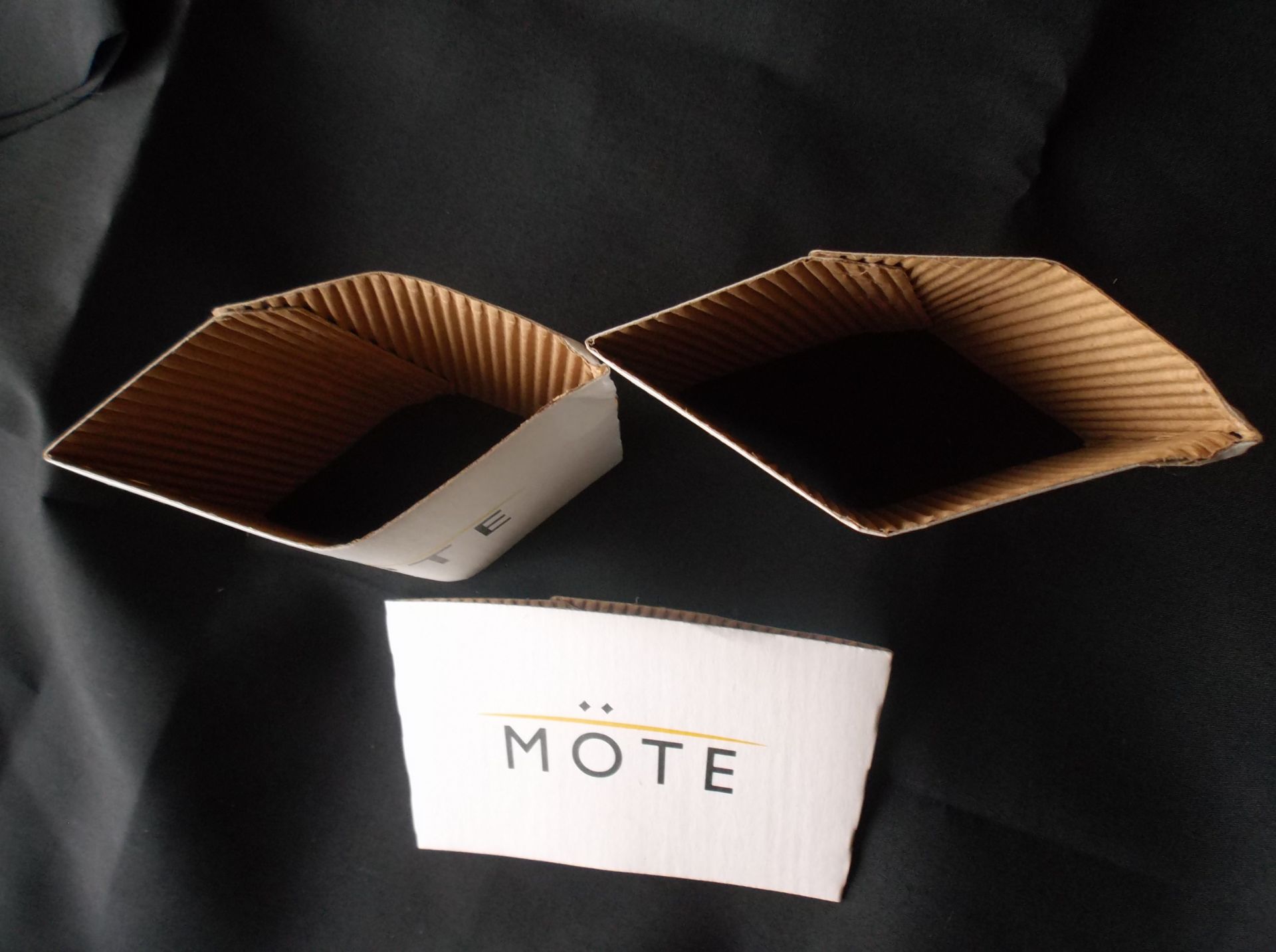 1 Bx Of 1,000 Mote Cup Cluches/Holders 8Oz-10Oz - Image 2 of 2