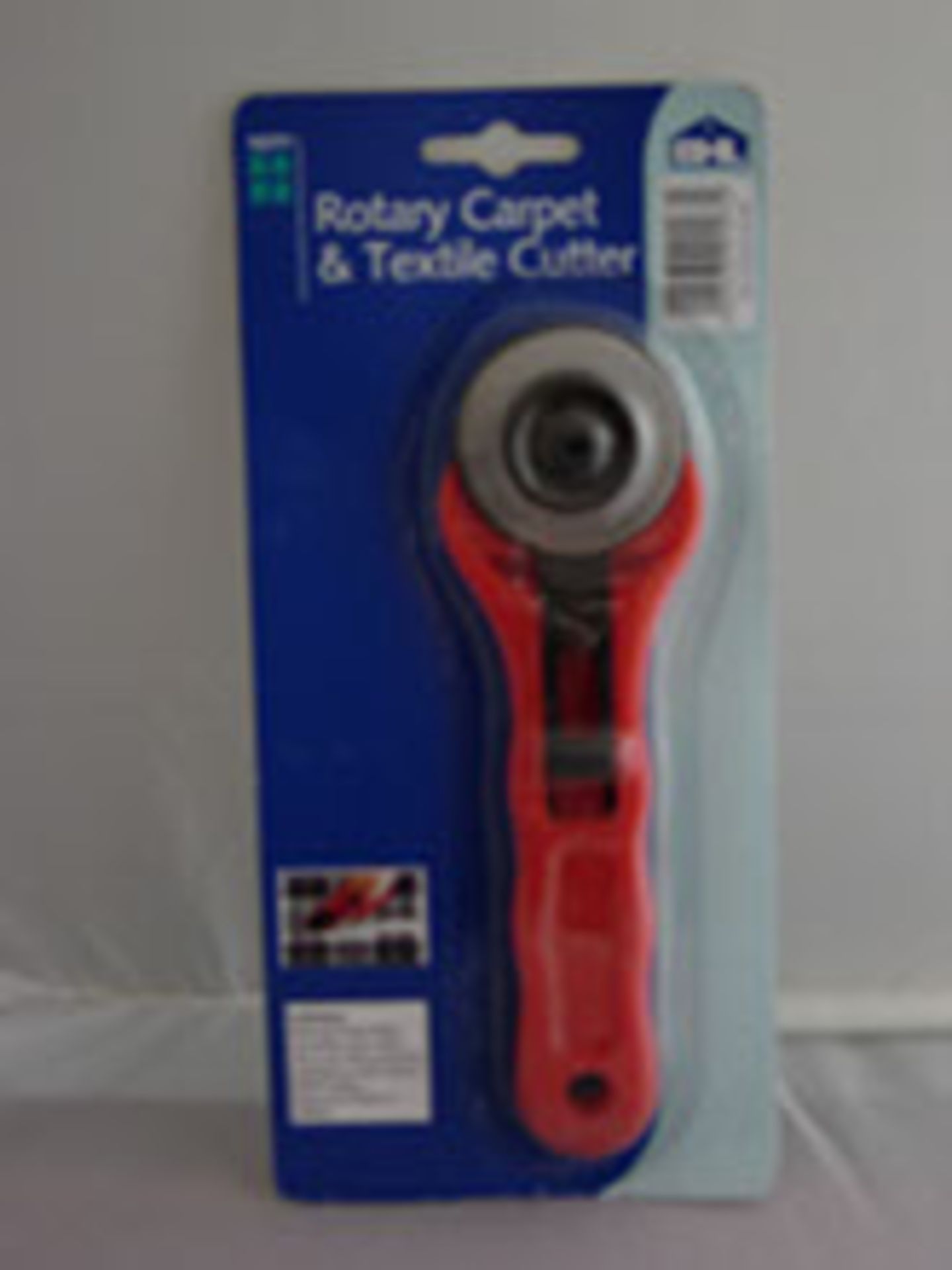 1 Bx Of 24 Carpet Cutters - Image 2 of 4