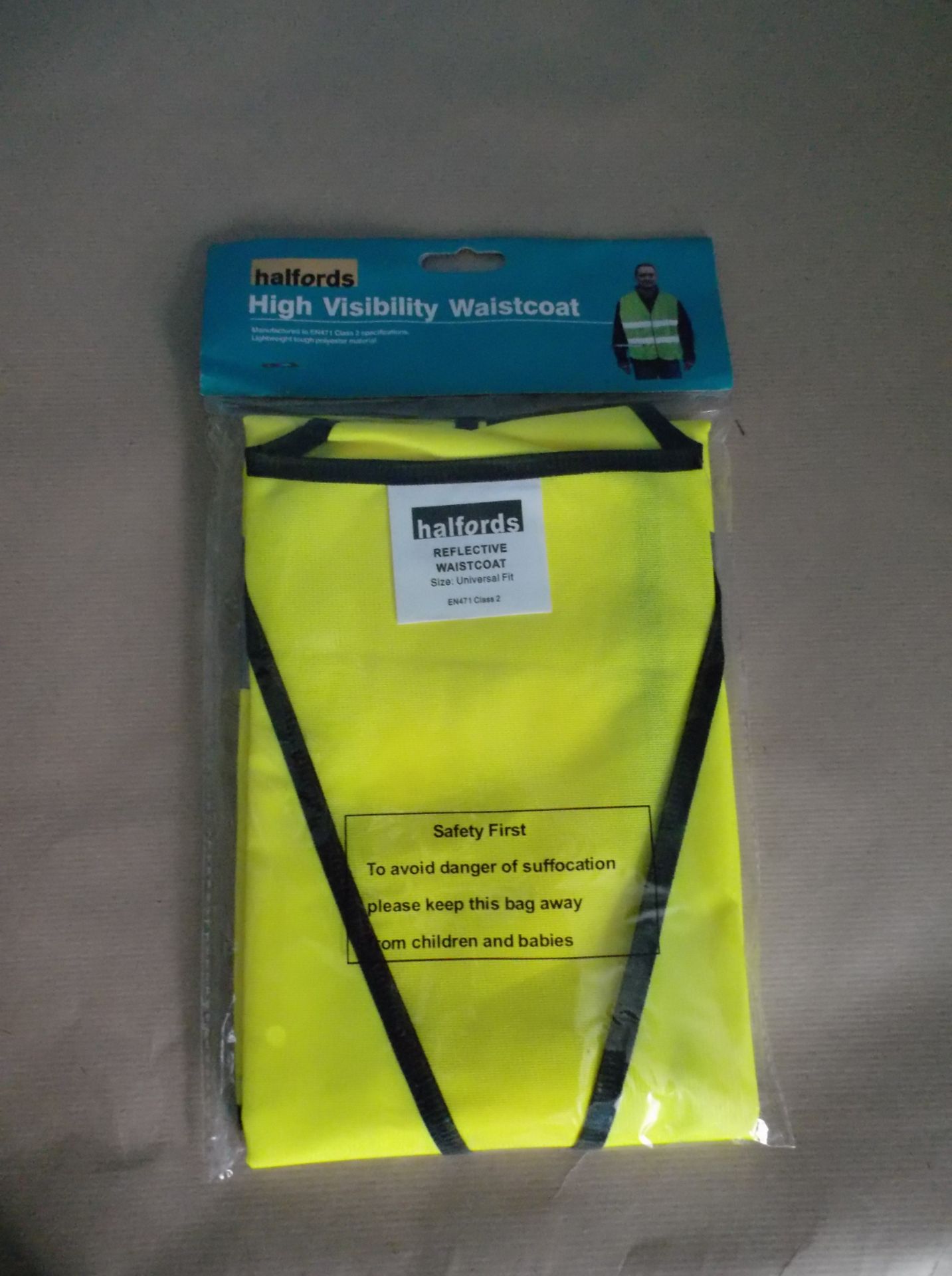 9 X Halfords Universal Fit High Visibility Waist Coats - Image 3 of 5