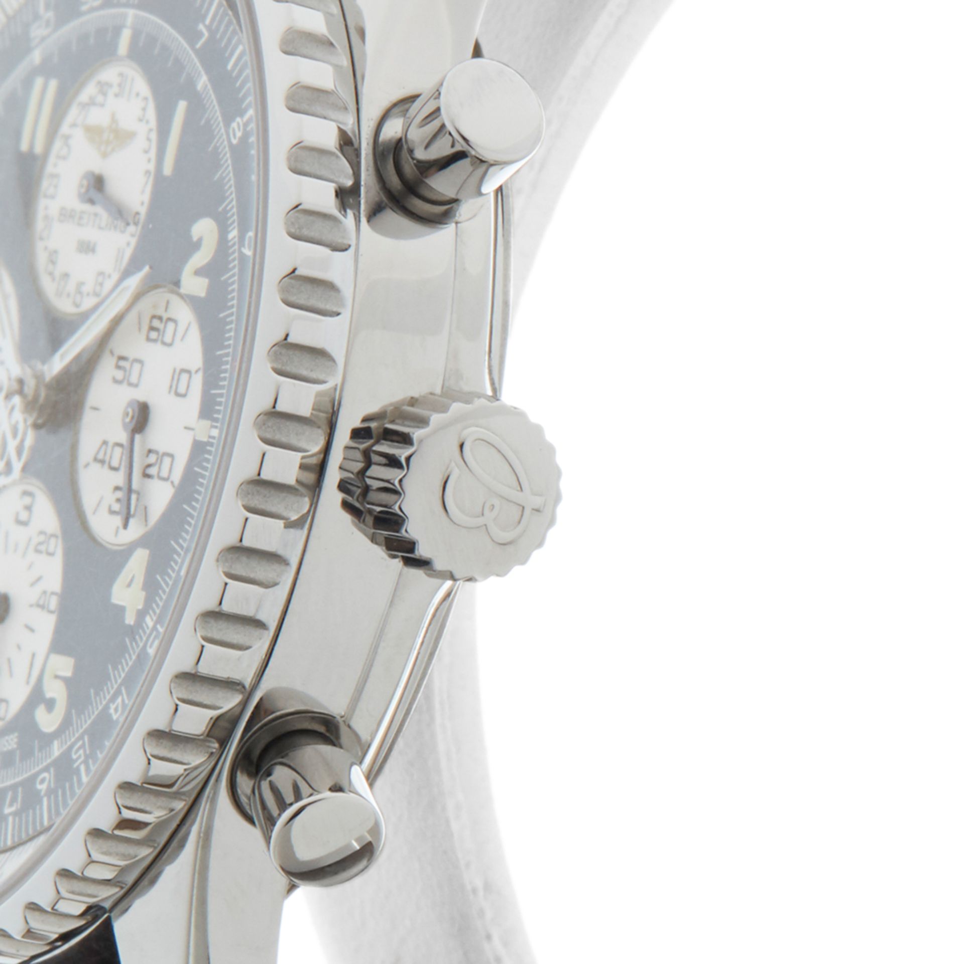 Breitling Navitimer Chronograph 38mm Stainless Steel - A33030 - Image 4 of 9