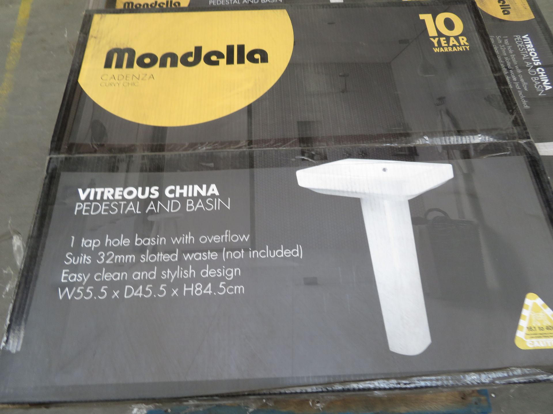 Pallet To Contain 8 X Mondella Cadena Vitreous China Pedestal &Amp; Basin Sets. Rrp £219 Per Set.