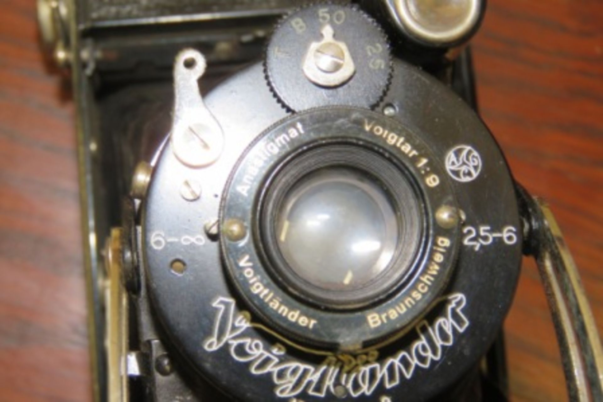 Antique German Jubilar Voiglander Camera - Circa 1931 - Image 2 of 3
