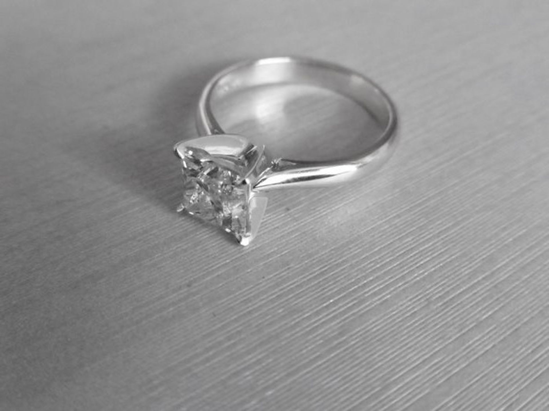 1.05ct diamond solitaire ring with a princess cut diamond. i colour and I2 clarity enhanced stone. - Bild 3 aus 3