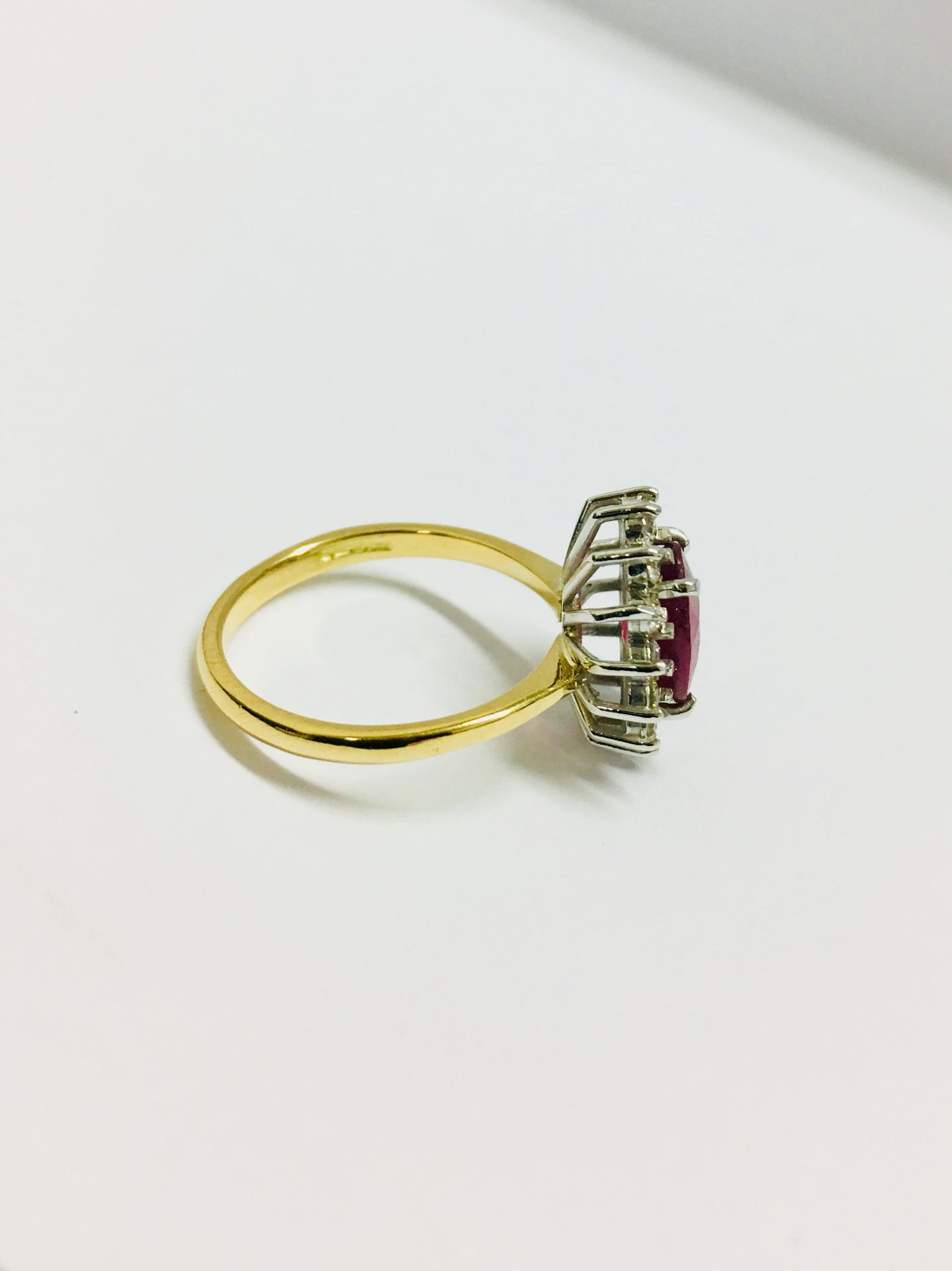 18ct Ruby diamond cluster ring,2.50ct Ruby natural(treated ),0.56ct diamond si2 grade i colour .uk - Bild 7 aus 7