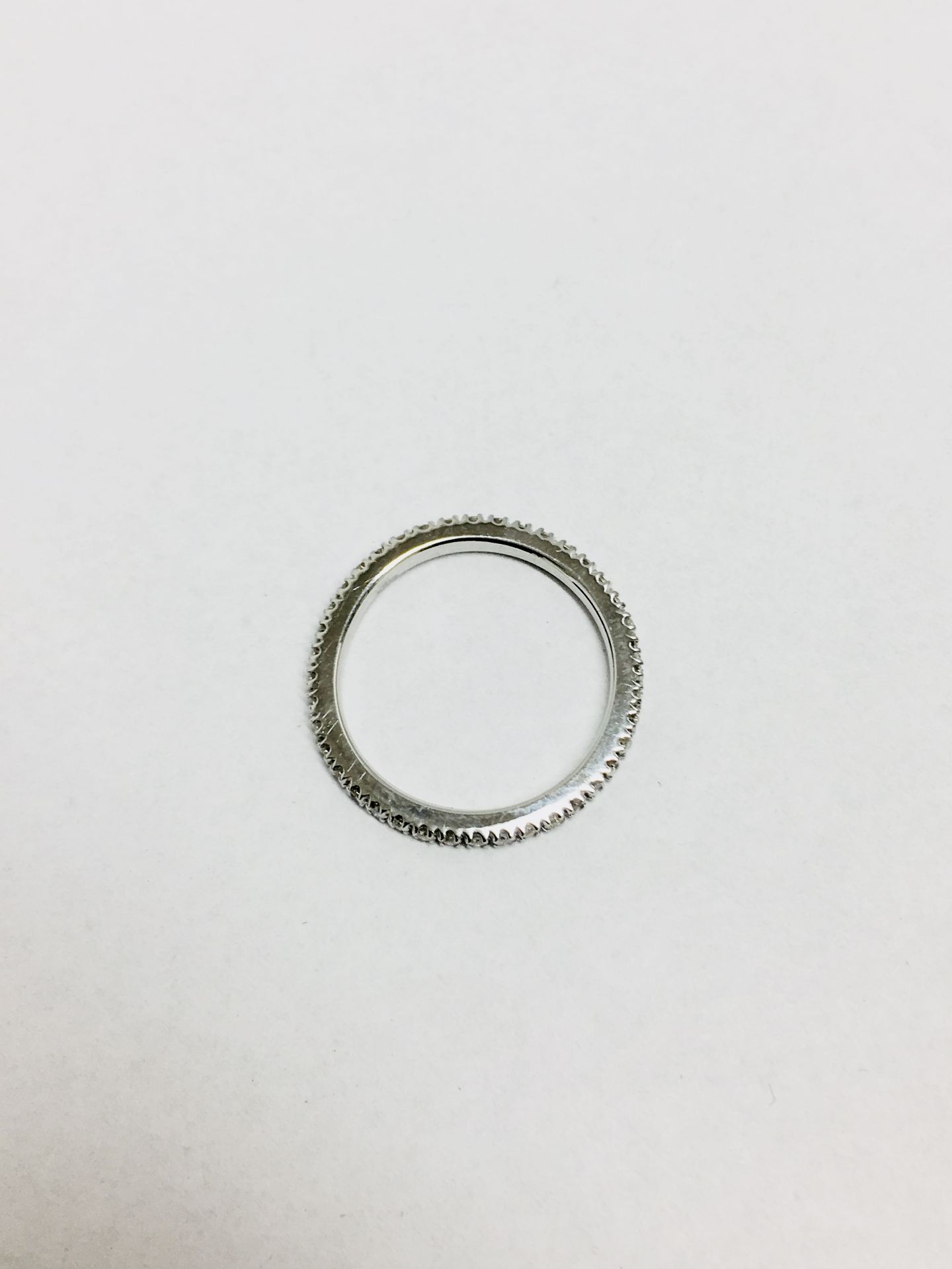 14ct full Eternity ring ,0.50ct diamond si clarity i colour,2gms 14ct handset uk set,stamped 14ct - Image 3 of 6