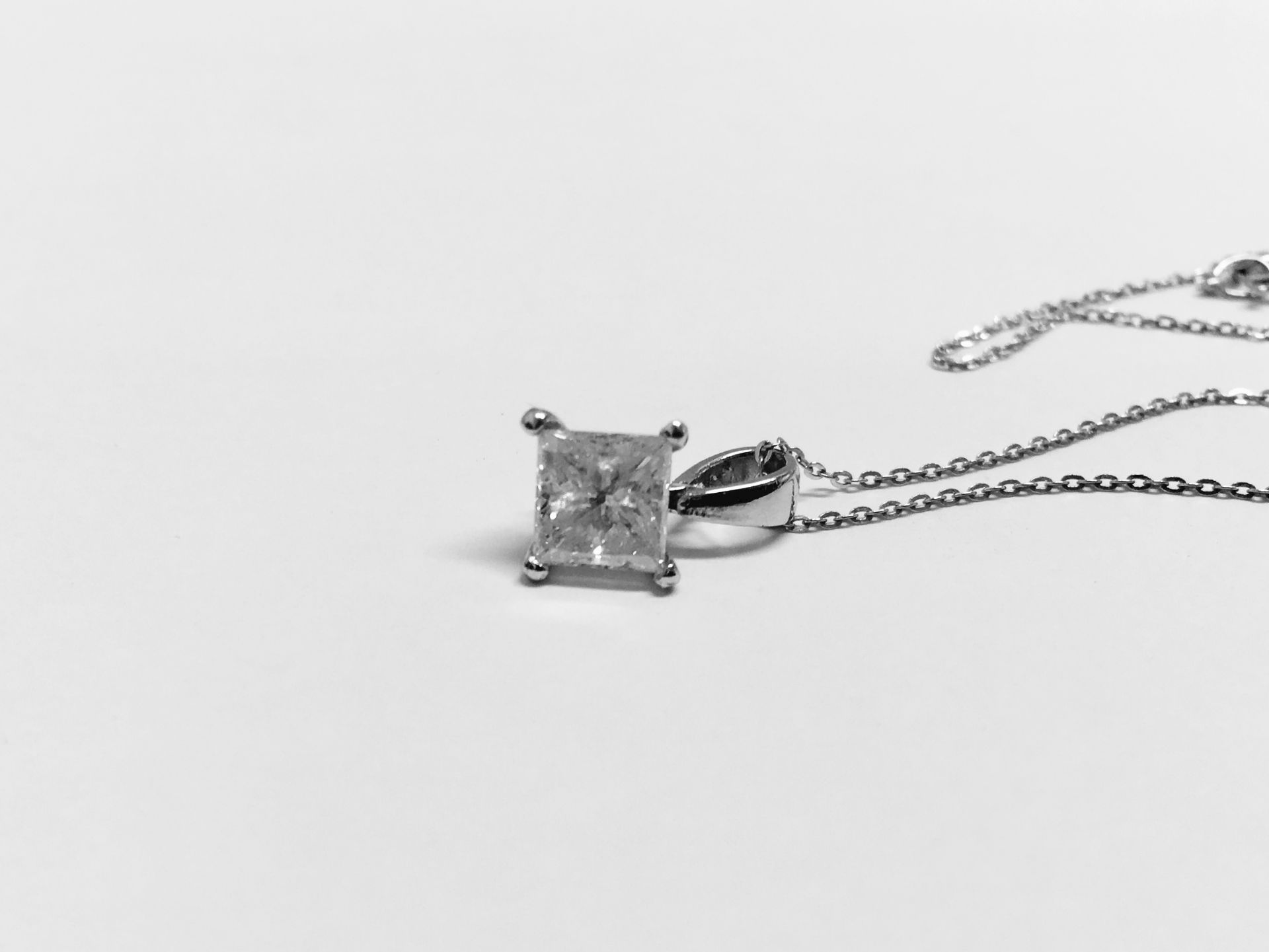 Platinum 1ct Princess cut pendant.1ct natural princess cut diamond(clarity enhanced) h colour i2 - Image 3 of 4