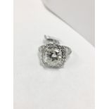 3.19ct cushion diamond i colour si3 grade HRD certification Antwerp,30x0.02ct diamonds 18ct white