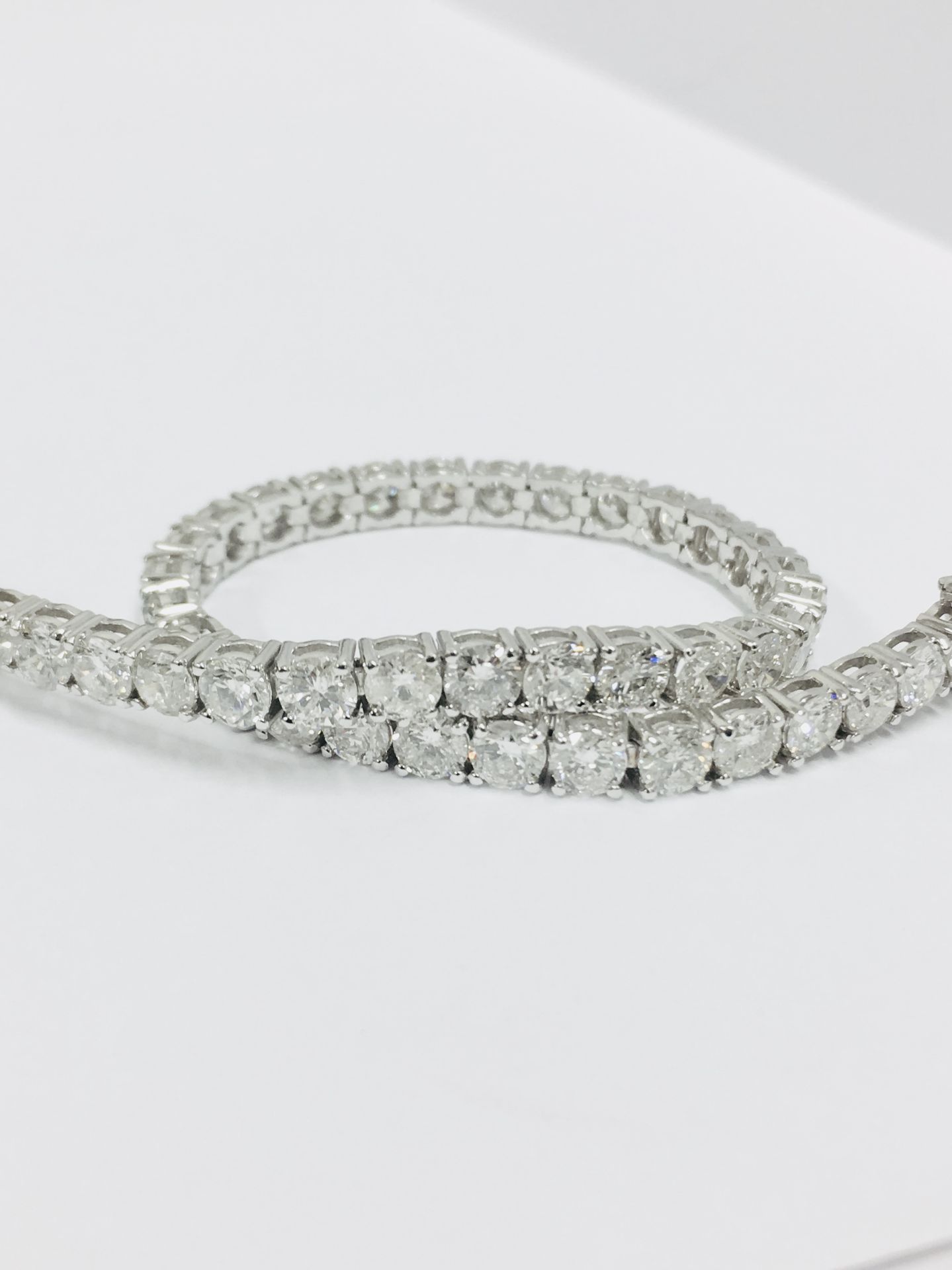 10ct diamond bracelet ,diamonds h colour si grade ,44x 3.75mm diamonds,11.75gms 18ct white gold 7Ó, - Image 7 of 7