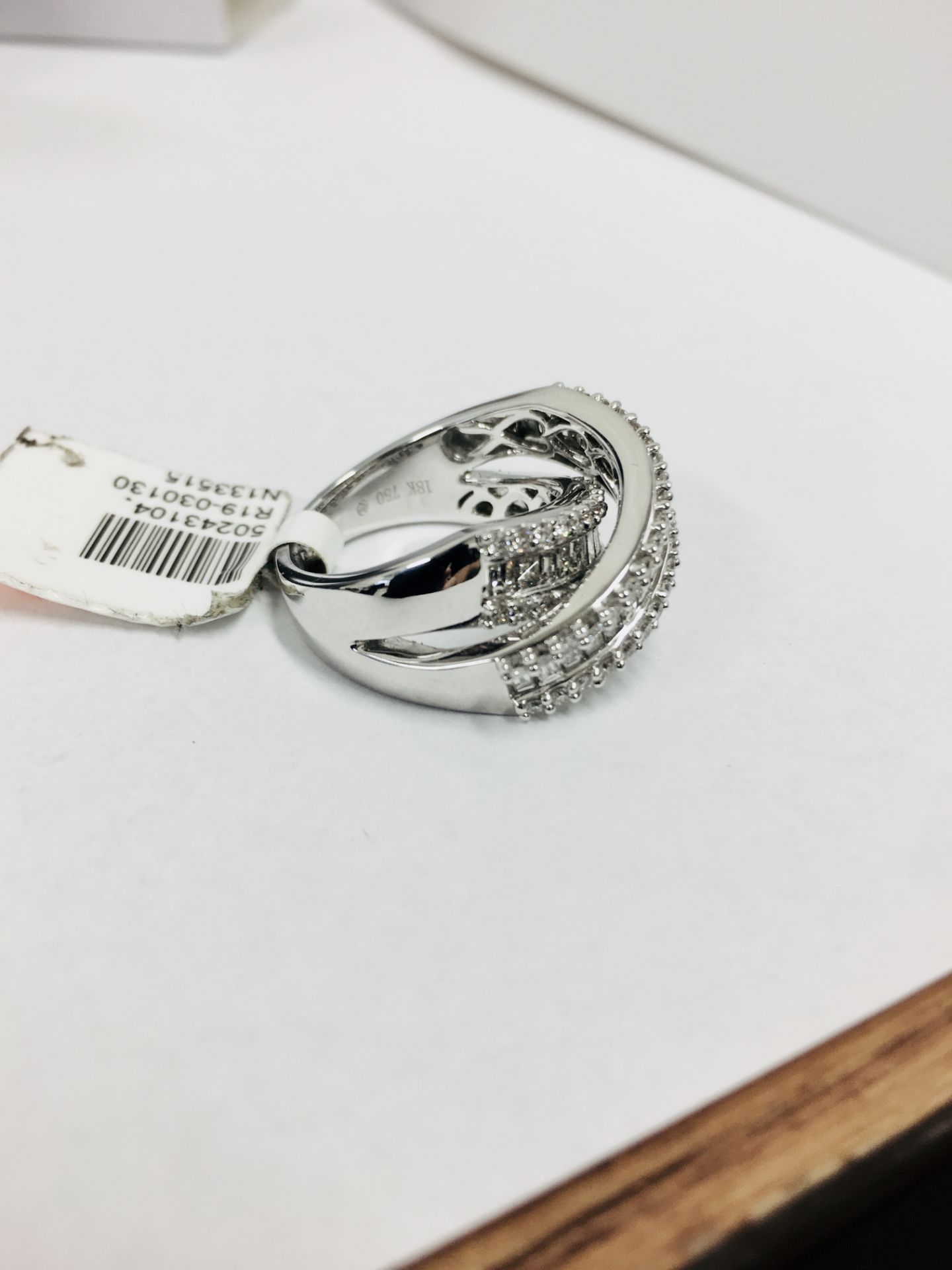 1.75ct white gold dress ring,29 round brillmay cut diamonds 1.04ct,62 baguette diamonds 0.70ct h - Image 3 of 5