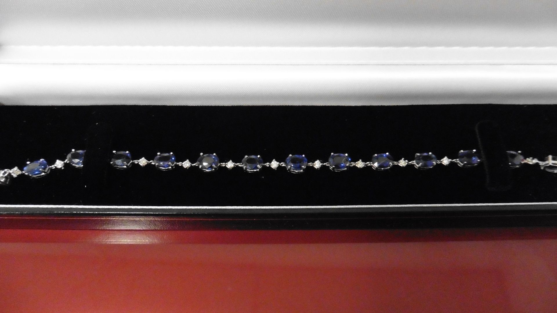 11ct sapphire and diamond bracelet.Set with oval ( treated ) sapphires and small brilliant cut - Image 4 of 5