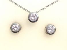 Silver Earring And Necklace Set. Swarovski Element Crystal