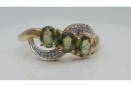 9Ct Yellow Gold Ladies Diamond And Peridot Ring, Total Weight- 2.29 Grams