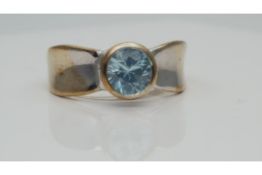 9Ct White Gold Ladies Ring, Set With One 0.50 Carat Round Cut Blue Topaz, Total Weight- 2.46 Grams