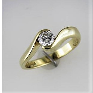 "A Fully Restored" 0.25 ct Brilliant Round Crossover Over Ring