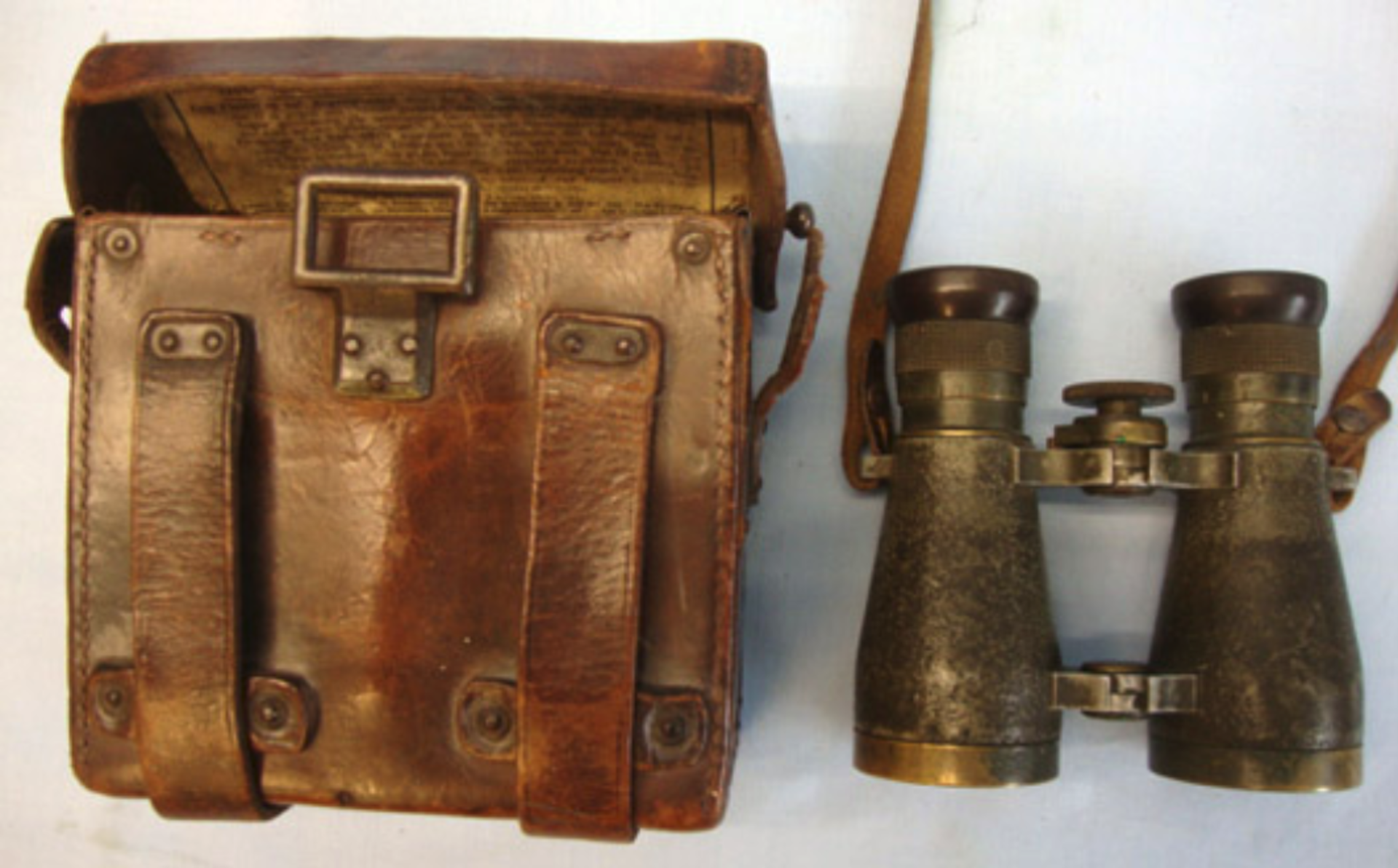 WW1 German Pair of Officer's P08 Binoculars by Oigee, Berlin with Original Green Paint - Image 3 of 3