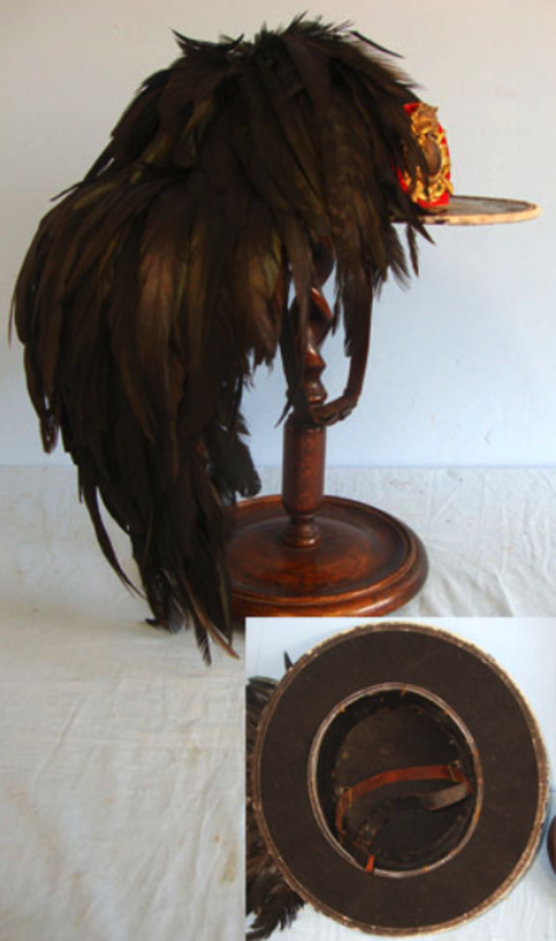 WW2 Era Bersaglieri Light Infantry Hat With 1st Bersaglieri Plate & Black Capercaillie Feather - Image 2 of 3
