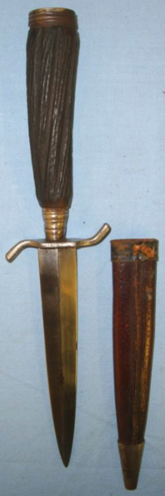 WW1 German Trench/Fighting Knife With Carved Wood Simulated Stag-Horn Hilt & Scabbard - Image 3 of 3