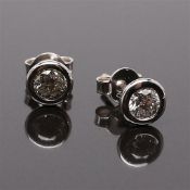Enstet earrings in white gold, stamped 585 with diamonds totaling 0.44 ct. Color LB Clarity P1