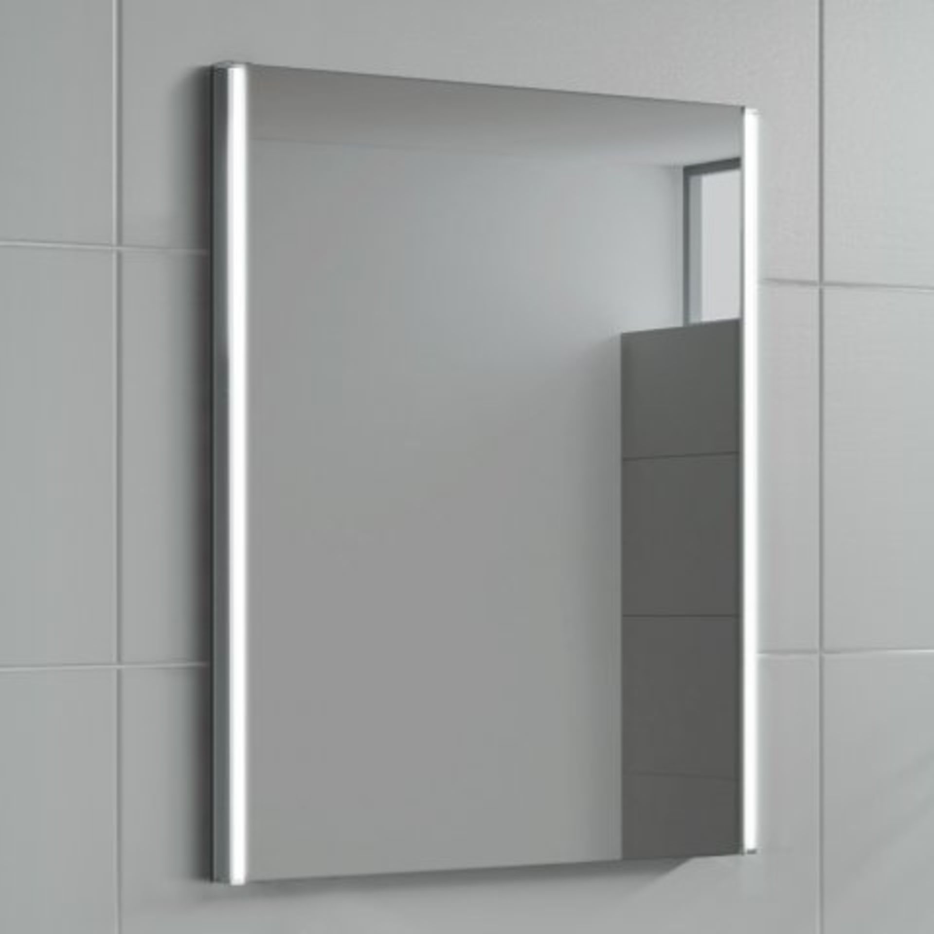 (J14) 450x600mm Lunar Illuminated LED Mirror RRP £324.99 Our Lunar range of mirrors comprises of - Image 2 of 4