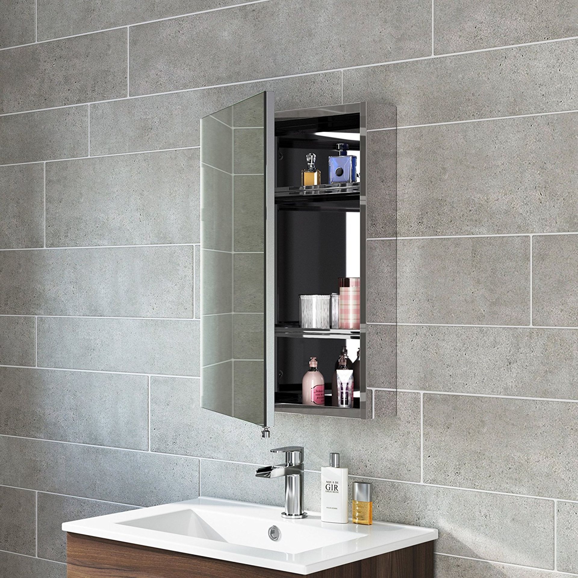 (J115) 600x400mm Liberty Stainless Steel Single Door Mirror Cabinet. RRP £199.99. Made from high- - Image 2 of 2
