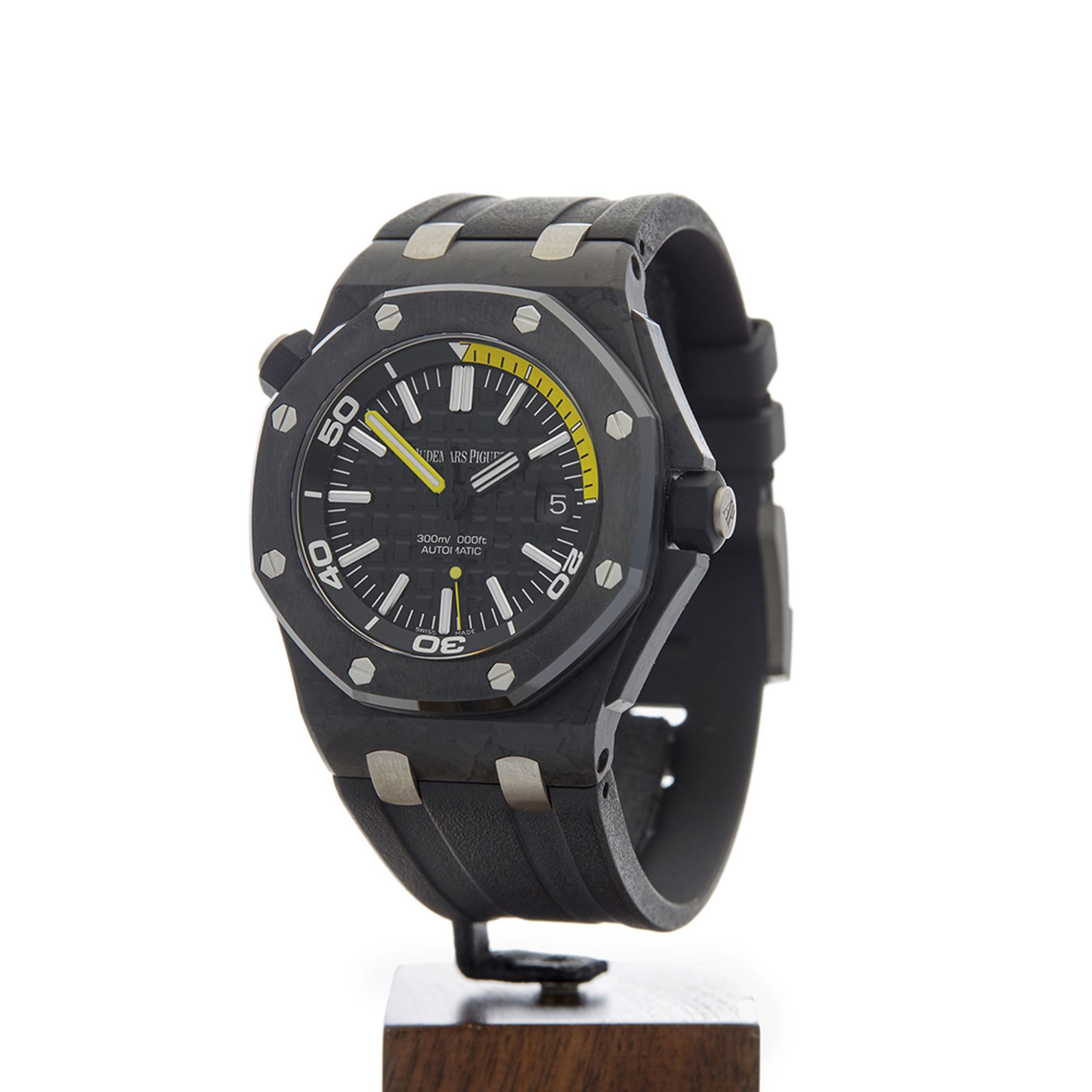 Audemars Piguet Royal Oak Offshore Carbon Fibre 42mm Ceramic & Carbon - 15706AU.OO.A002CA.01