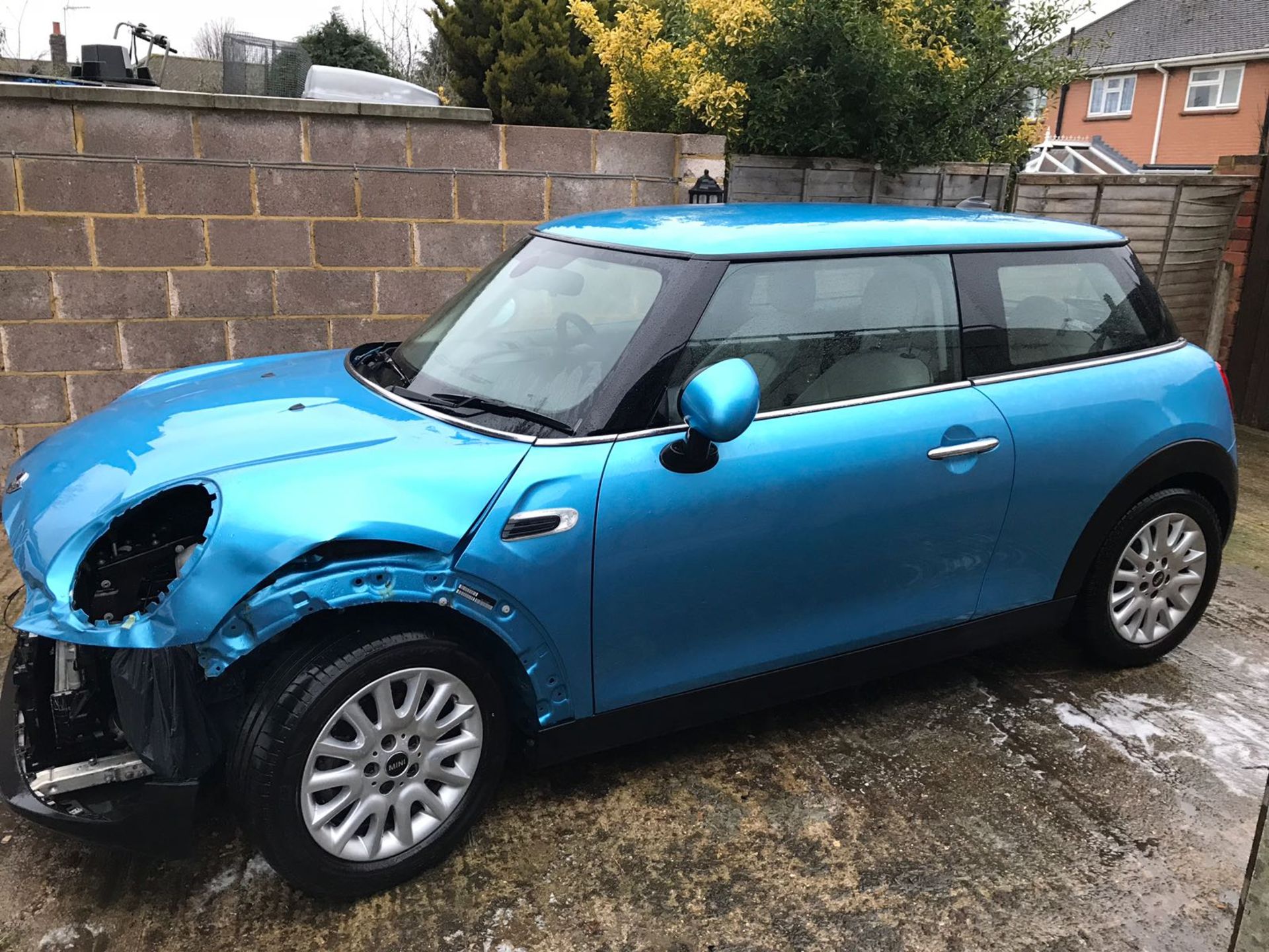 2015,Mini Cooper 1.5 diesel - Image 25 of 55