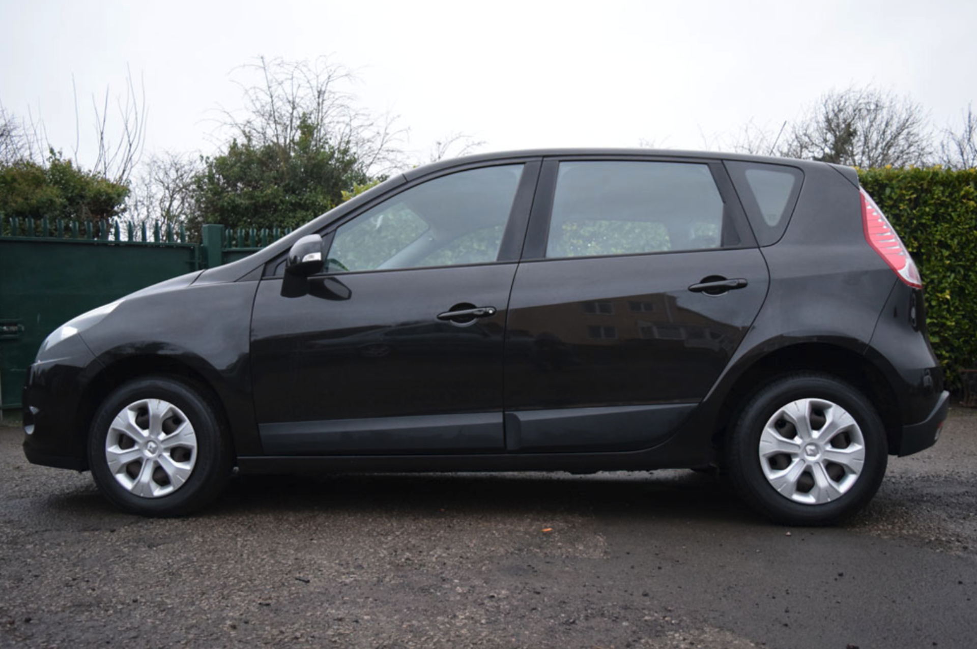 2010 Renault Scenic 1.5 Expression dCi 105 5dr - Image 2 of 11