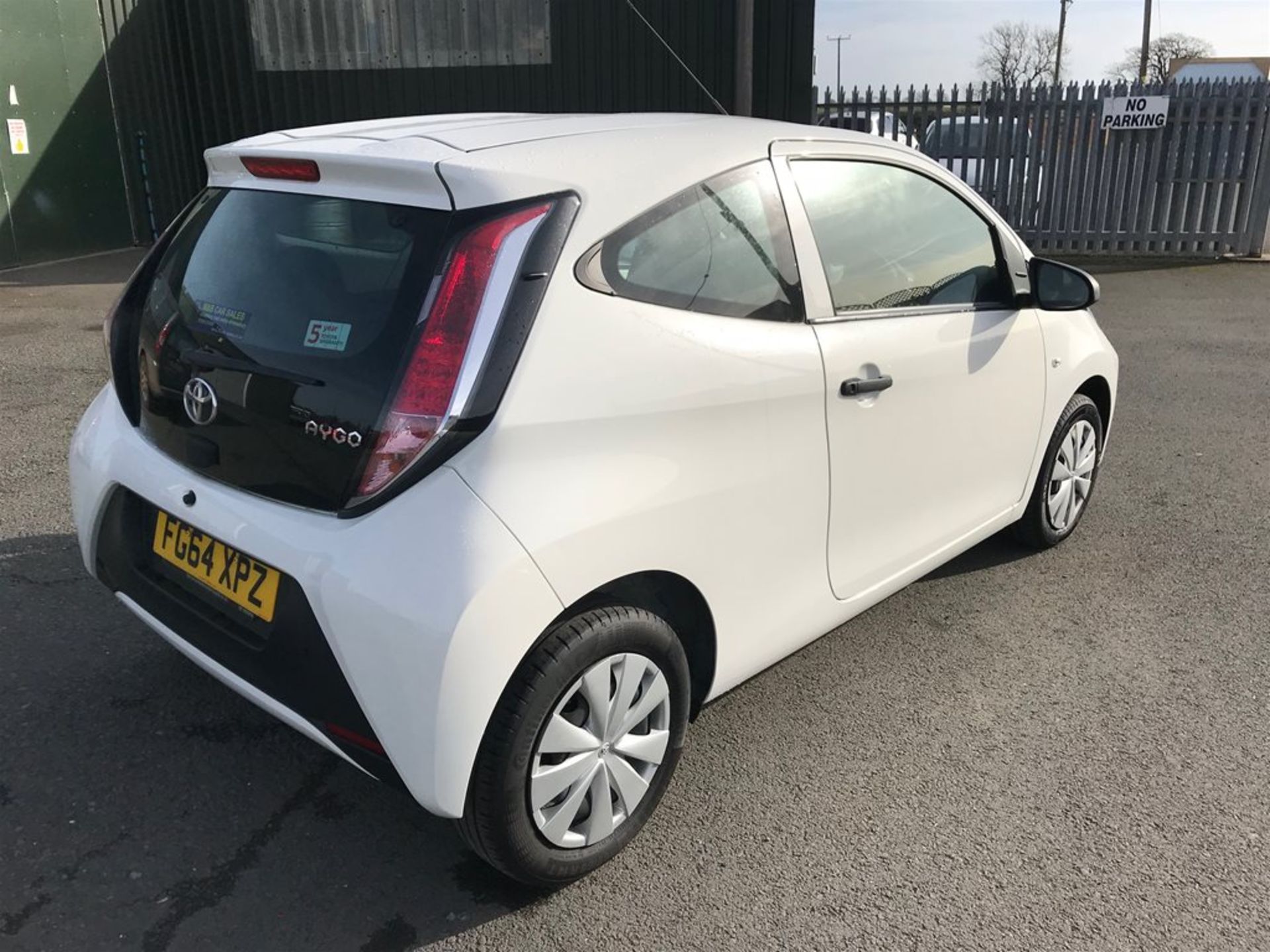 Toyota Aygo 1.0 VVT-I X 3dr Air Con - Image 6 of 7