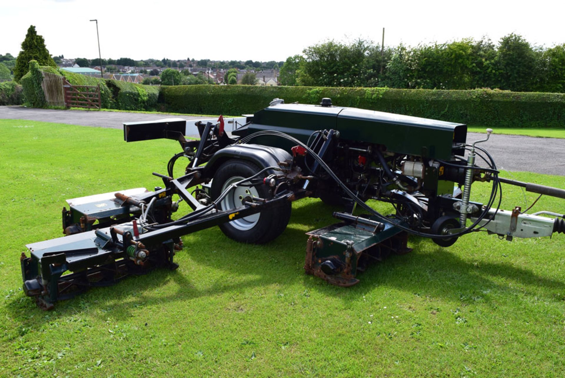 2008 Hayter TM749 Tractor Mount Trailed Cylinder Gang Mower - Image 3 of 3