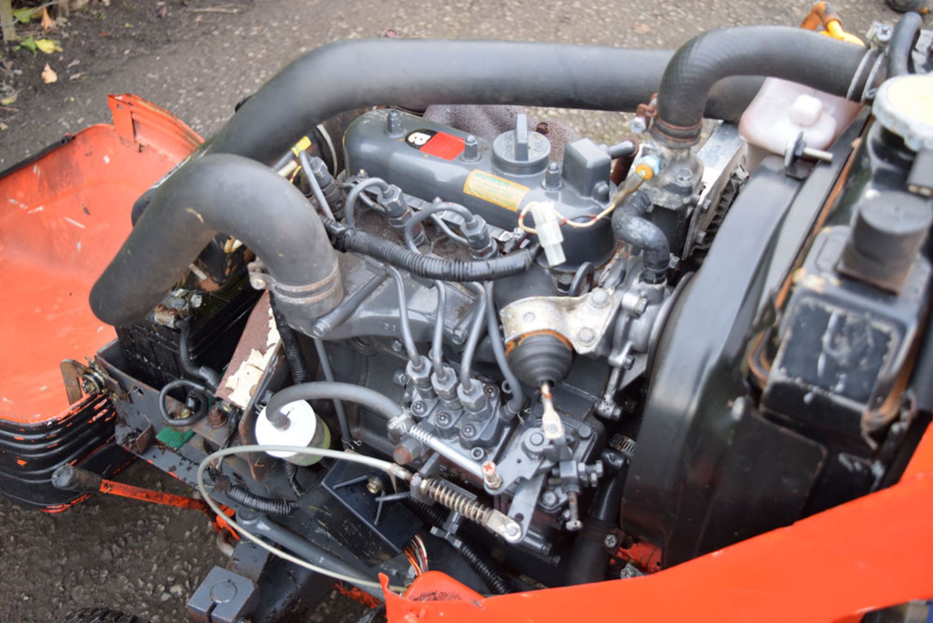 Kubota G1700 HST Ride On 48 Inch Rotary Mower - Image 7 of 8