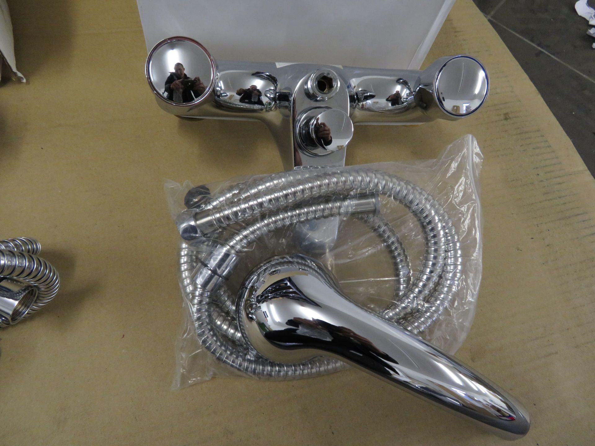 (T4) 3 X Various Brand New Swan Bath Mixer Taps With Shower. Total Lot Rrp £397. Uk Delivery - Image 4 of 4