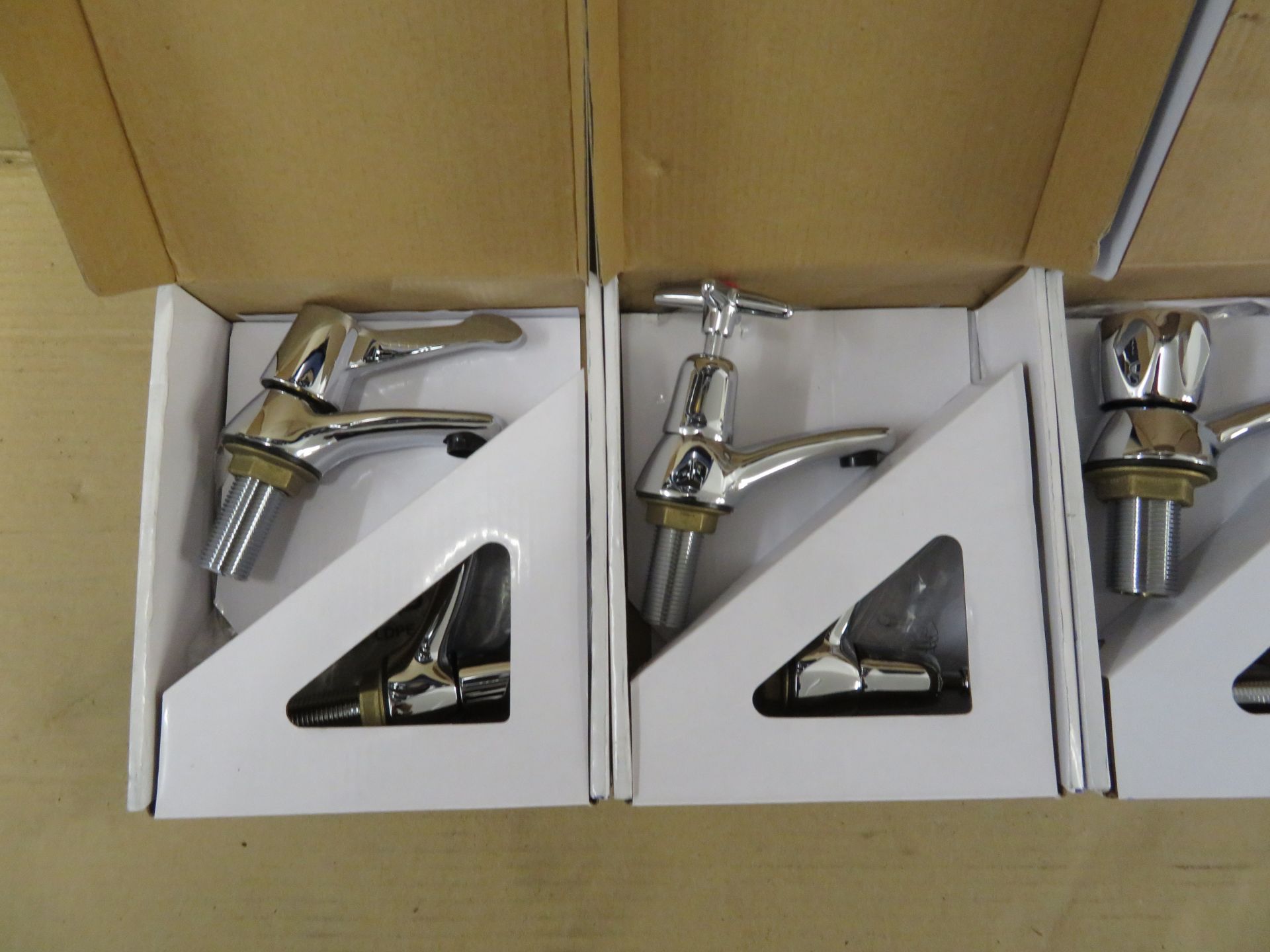 (T5) 5 X Various Sets Of Brand New Chrome Plated Bathroom/Kitchen Mixer Taps. Total Approx. Rrp - Image 2 of 3