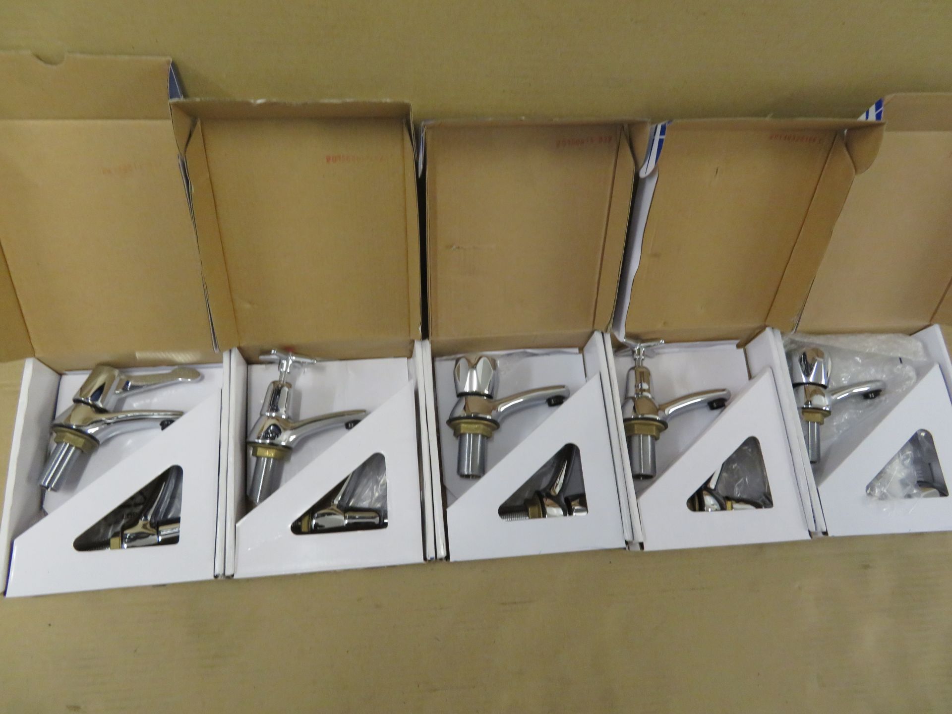 (T5) 5 X Various Sets Of Brand New Chrome Plated Bathroom/Kitchen Mixer Taps. Total Approx. Rrp